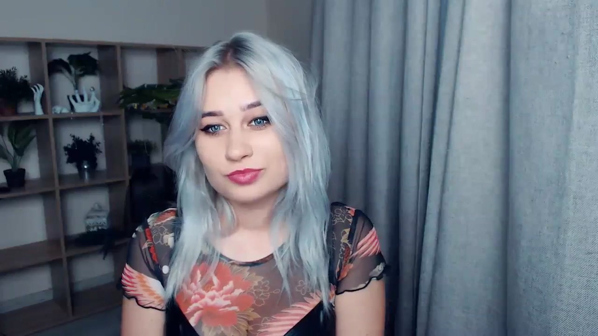 Gallery image thumbnail from Kukla_kolduna's myfreecams stream on, 12/14/2023, 17:32 image 10 of 20