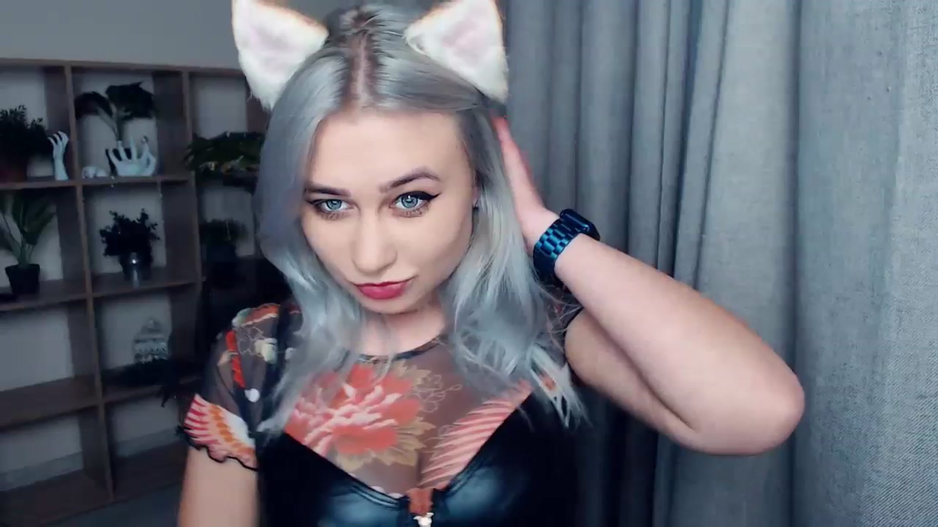 Gallery image thumbnail from Kukla_kolduna's myfreecams stream on, 12/14/2023, 17:32 image 11 of 20
