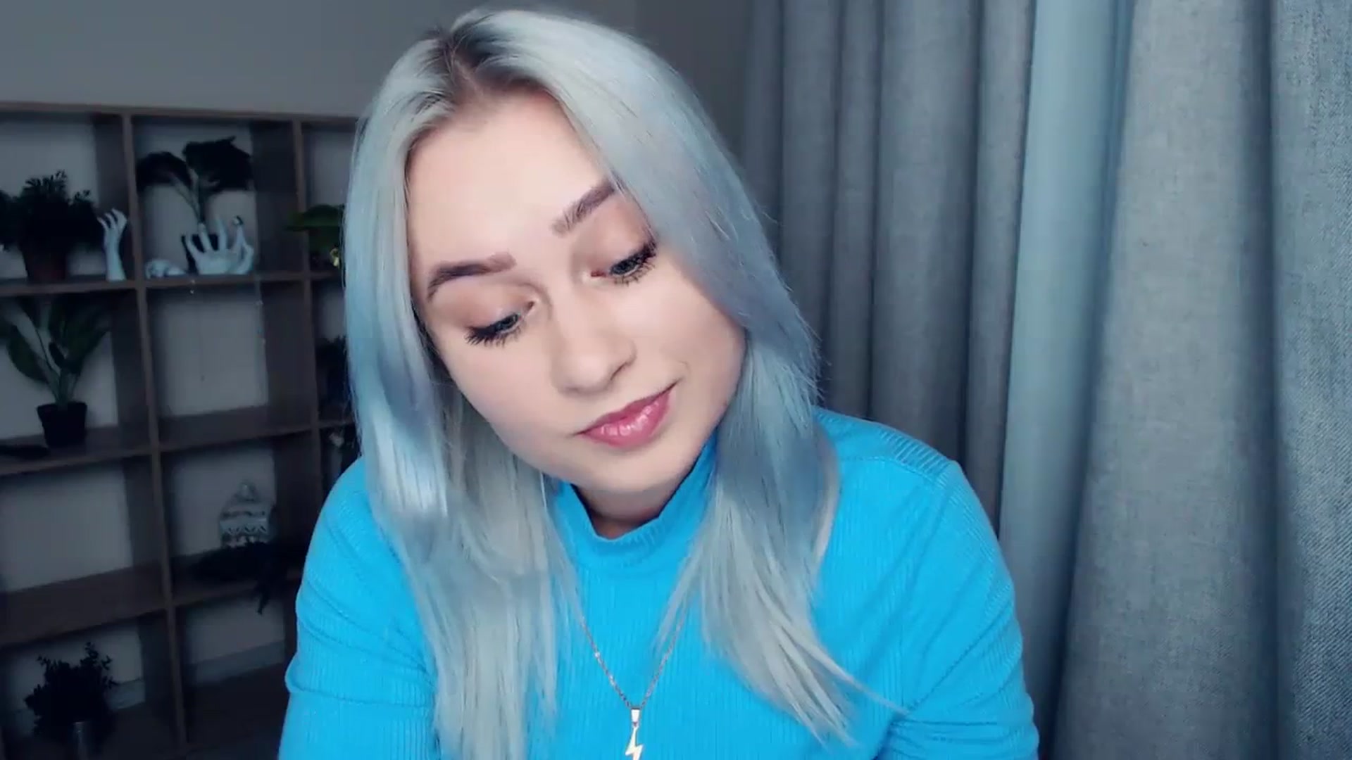 Gallery image thumbnail from Kukla_kolduna's myfreecams stream on, 12/16/2023, 16:43 image 16 of 20