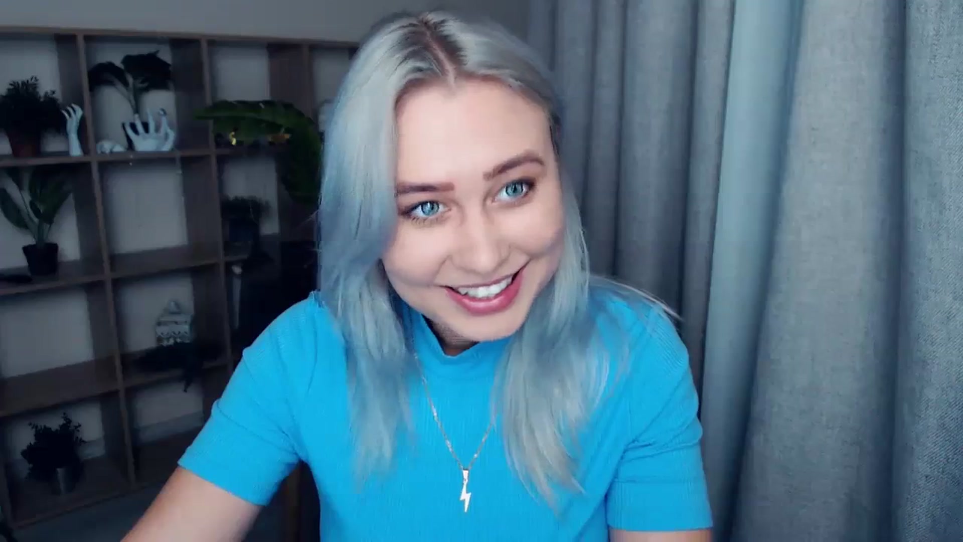 Gallery image thumbnail from Kukla_kolduna's myfreecams stream on, 12/16/2023, 17:19 image 6 of 20