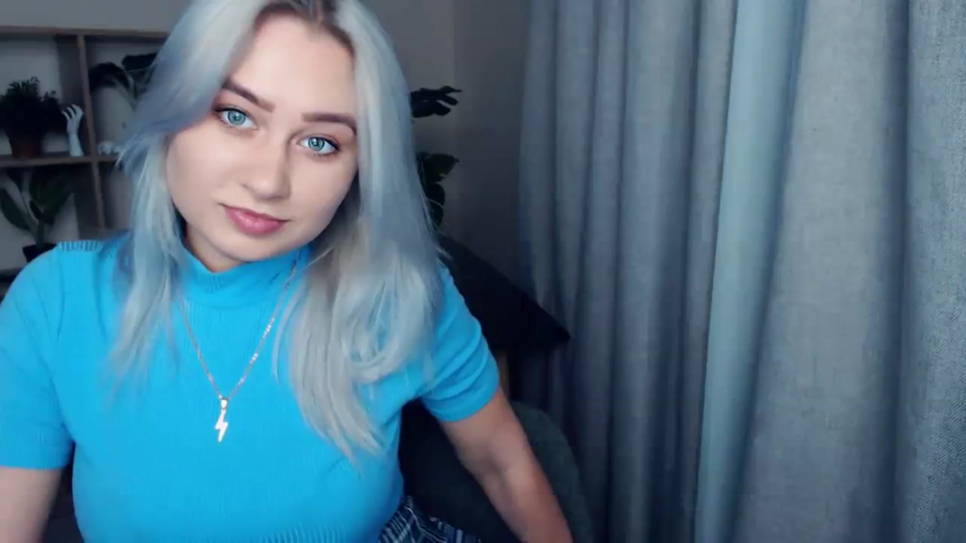 Gallery image thumbnail from Kukla_kolduna's myfreecams stream on, 12/16/2023, 17:19 image 2 of 20