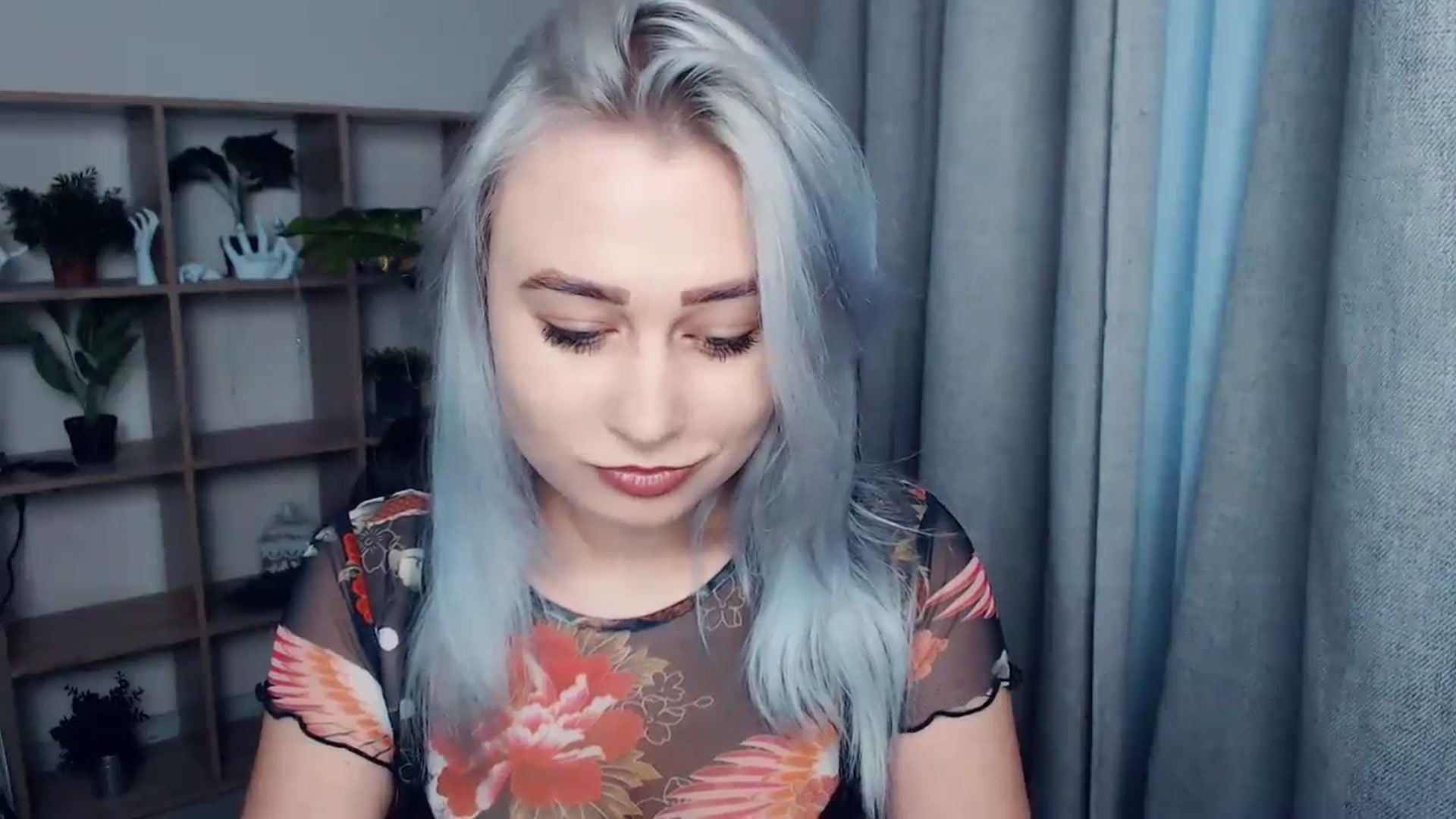Gallery image thumbnail from Kukla_kolduna's myfreecams stream on, 12/17/2023, 14:01 image 7 of 20