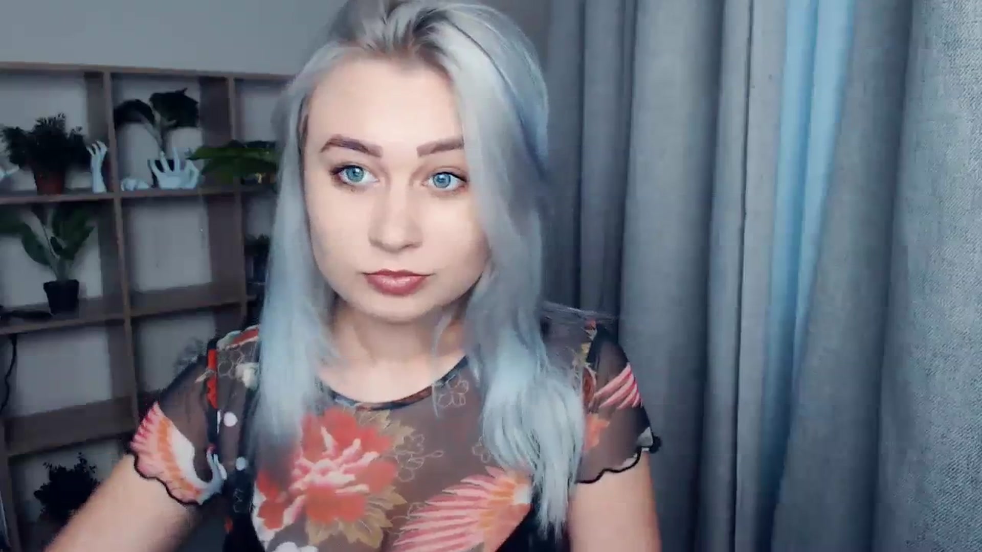 Gallery image thumbnail from Kukla_kolduna's myfreecams stream on, 12/17/2023, 14:01 image 6 of 20
