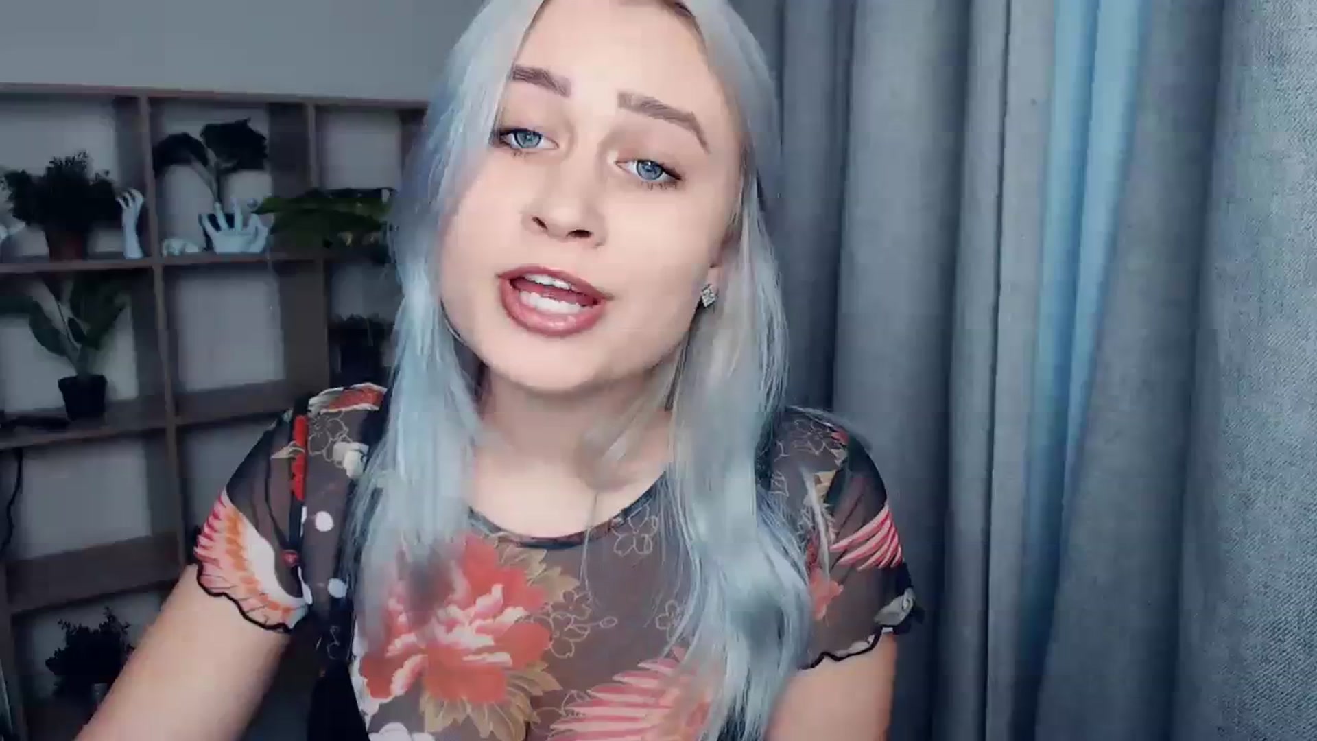 Gallery image thumbnail from Kukla_kolduna's myfreecams stream on, 12/17/2023, 14:01 image 13 of 20
