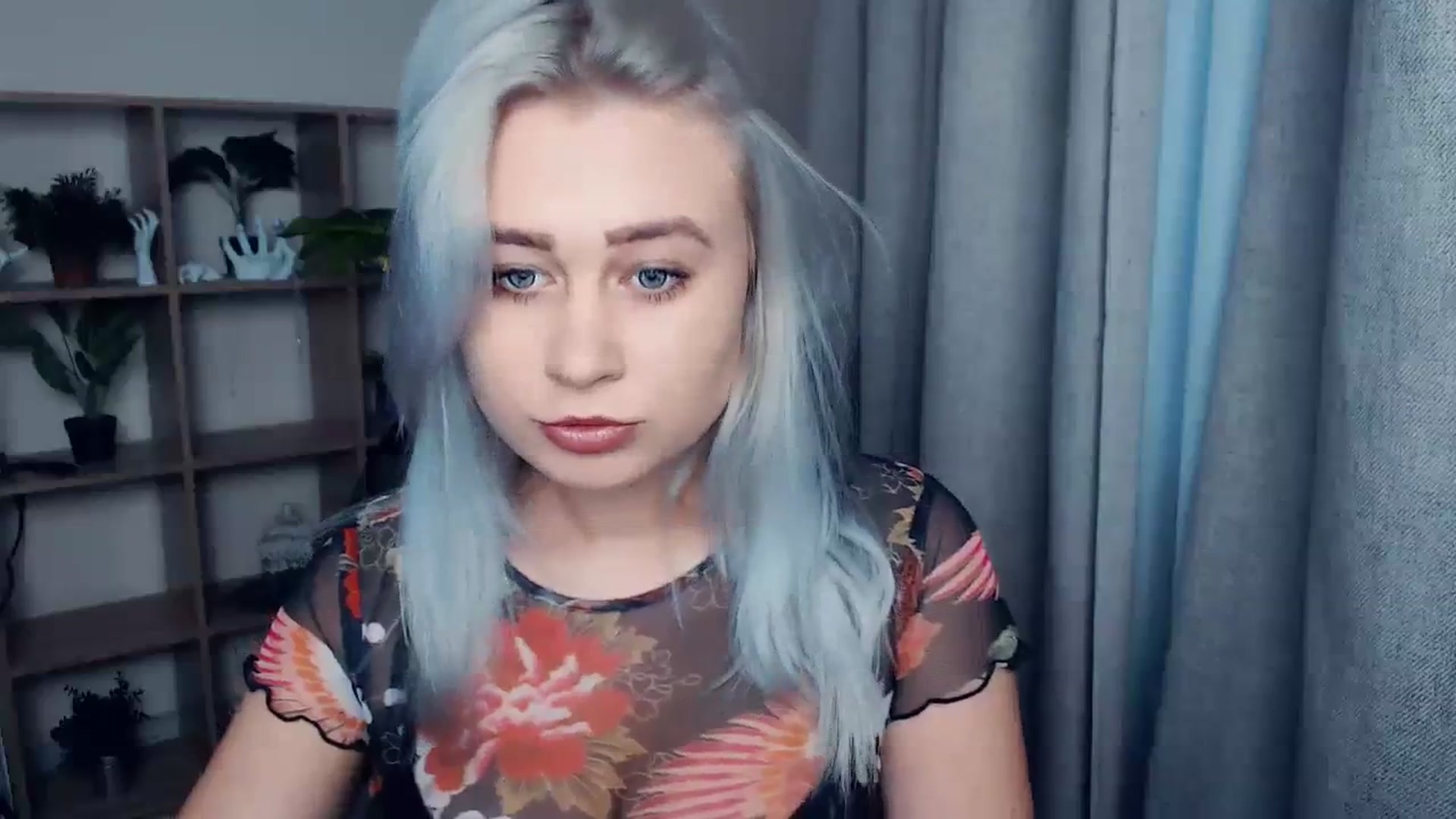 Gallery image thumbnail from Kukla_kolduna's myfreecams stream on, 12/17/2023, 14:01 image 4 of 20