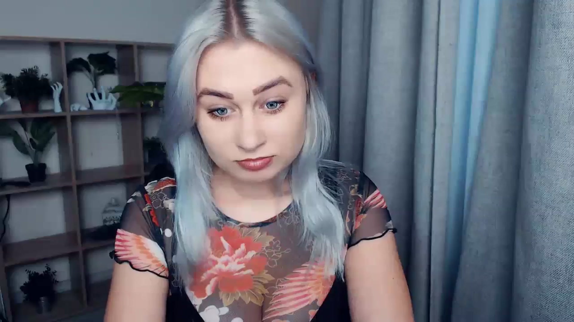 Gallery image thumbnail from Kukla_kolduna's myfreecams stream on, 12/17/2023, 14:01 image 10 of 20