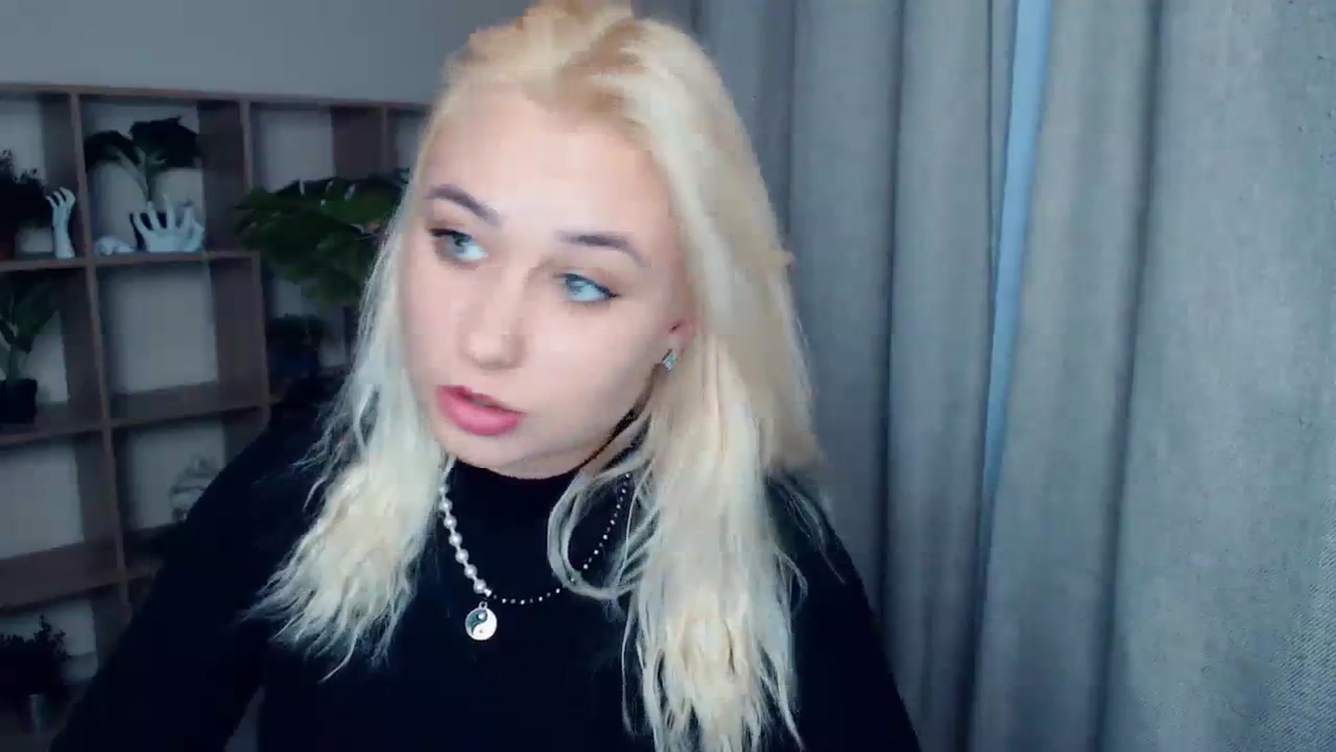 Gallery image thumbnail from Kukla_kolduna's myfreecams stream on, 12/21/2023, 15:06 image 5 of 20