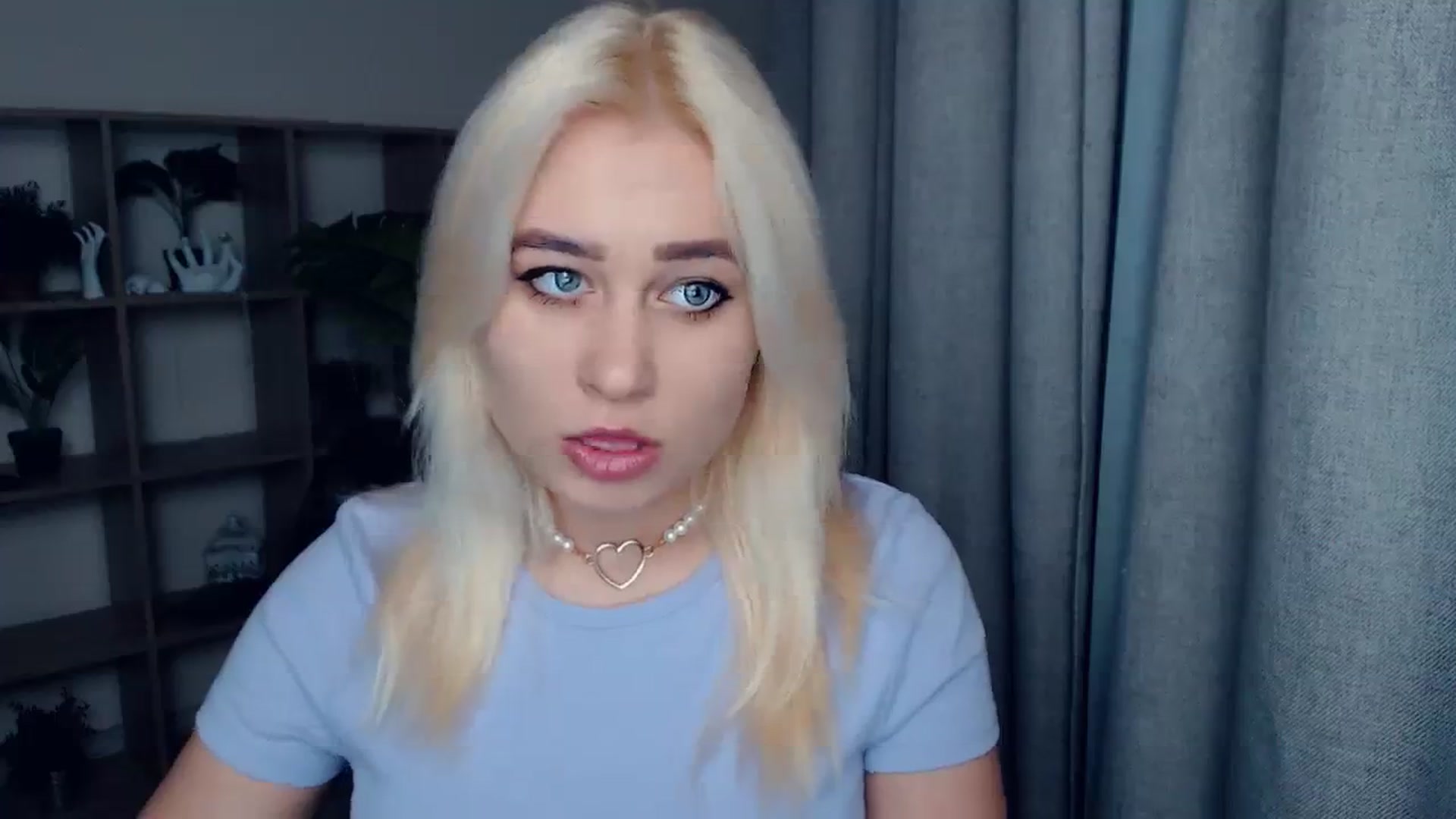 Gallery image thumbnail from Kukla_kolduna's myfreecams stream on, 12/22/2023, 14:44 image 9 of 20