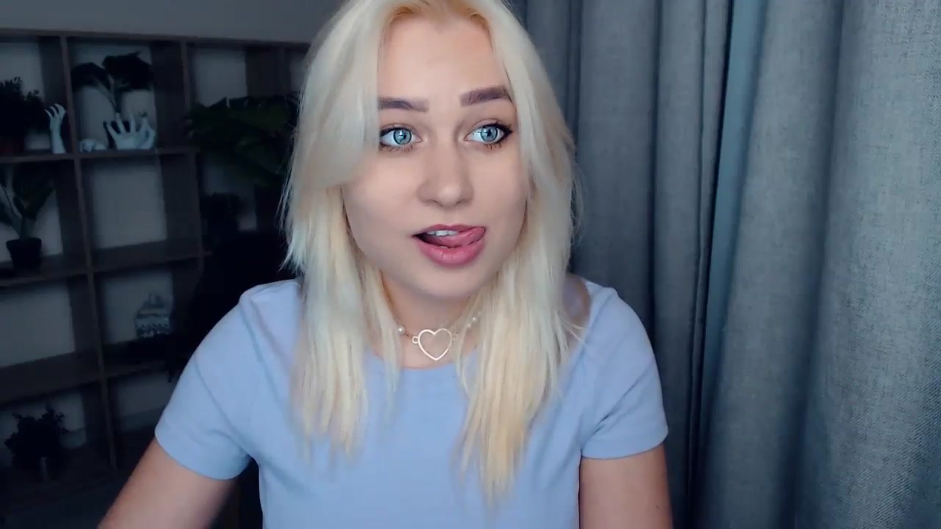 Gallery image thumbnail from Kukla_kolduna's myfreecams stream on, 12/22/2023, 16:30 image 2 of 20