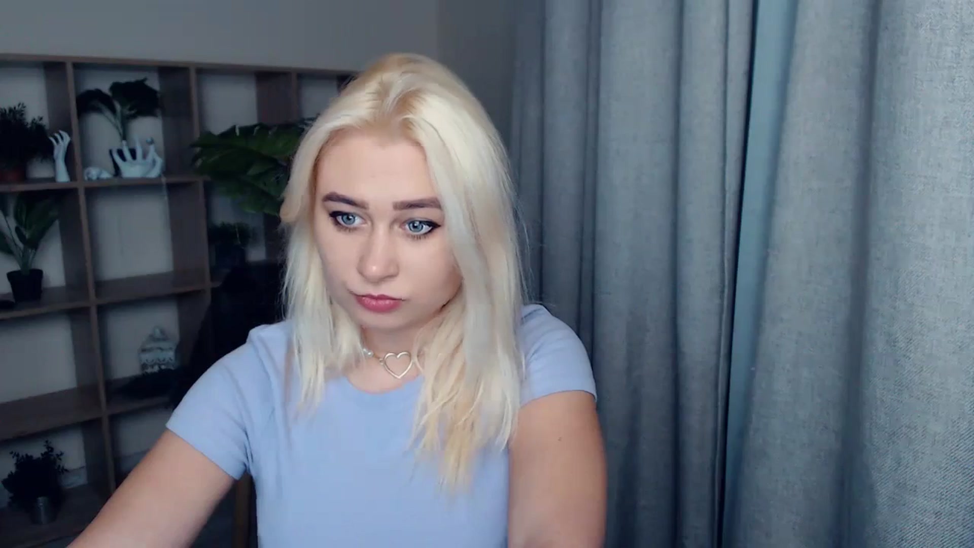 Gallery image thumbnail from Kukla_kolduna's myfreecams stream on, 12/22/2023, 16:30 image 20 of 20