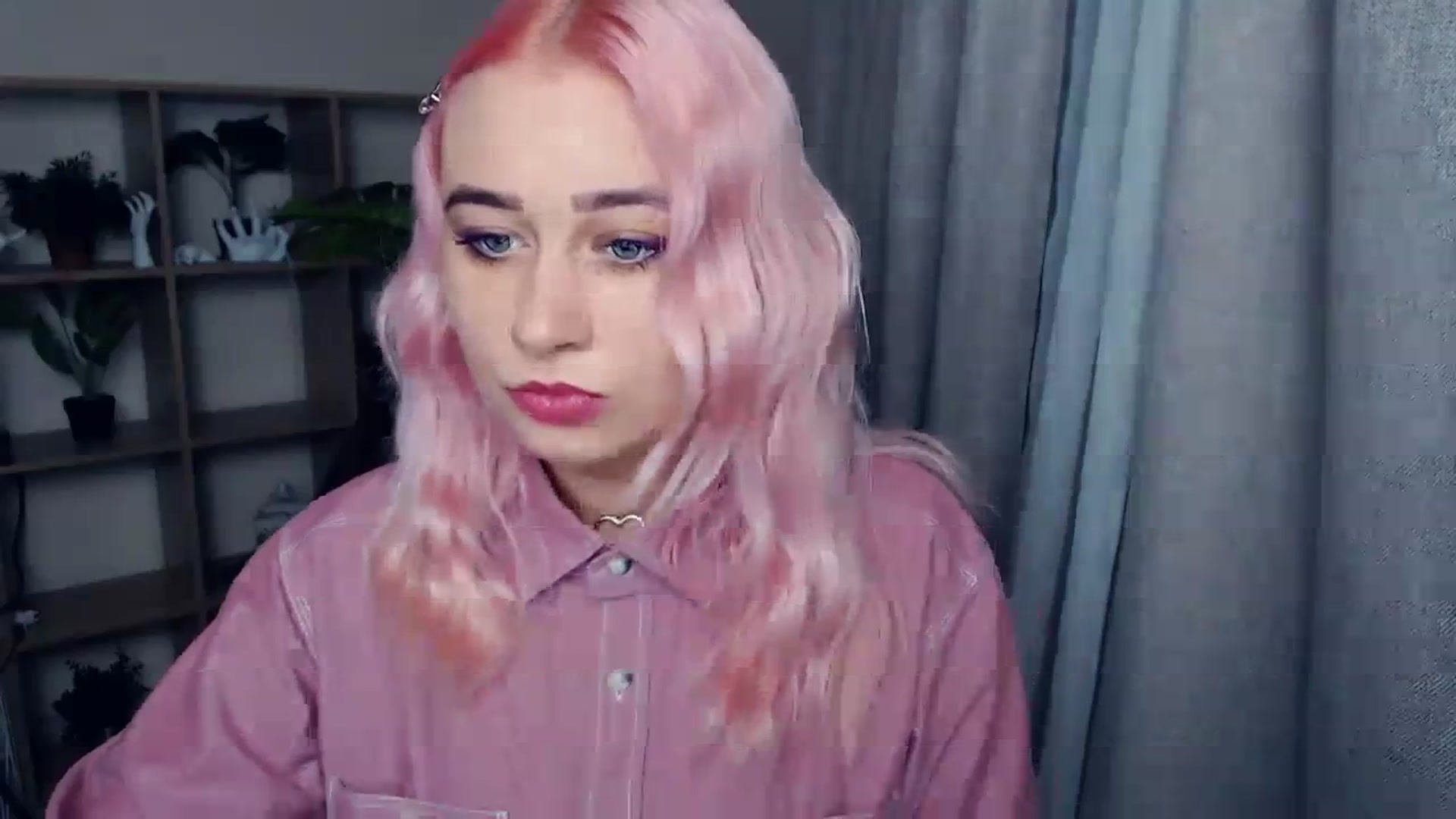 Gallery image thumbnail from Kukla_kolduna's myfreecams stream on, 12/23/2023, 15:08 image 4 of 20