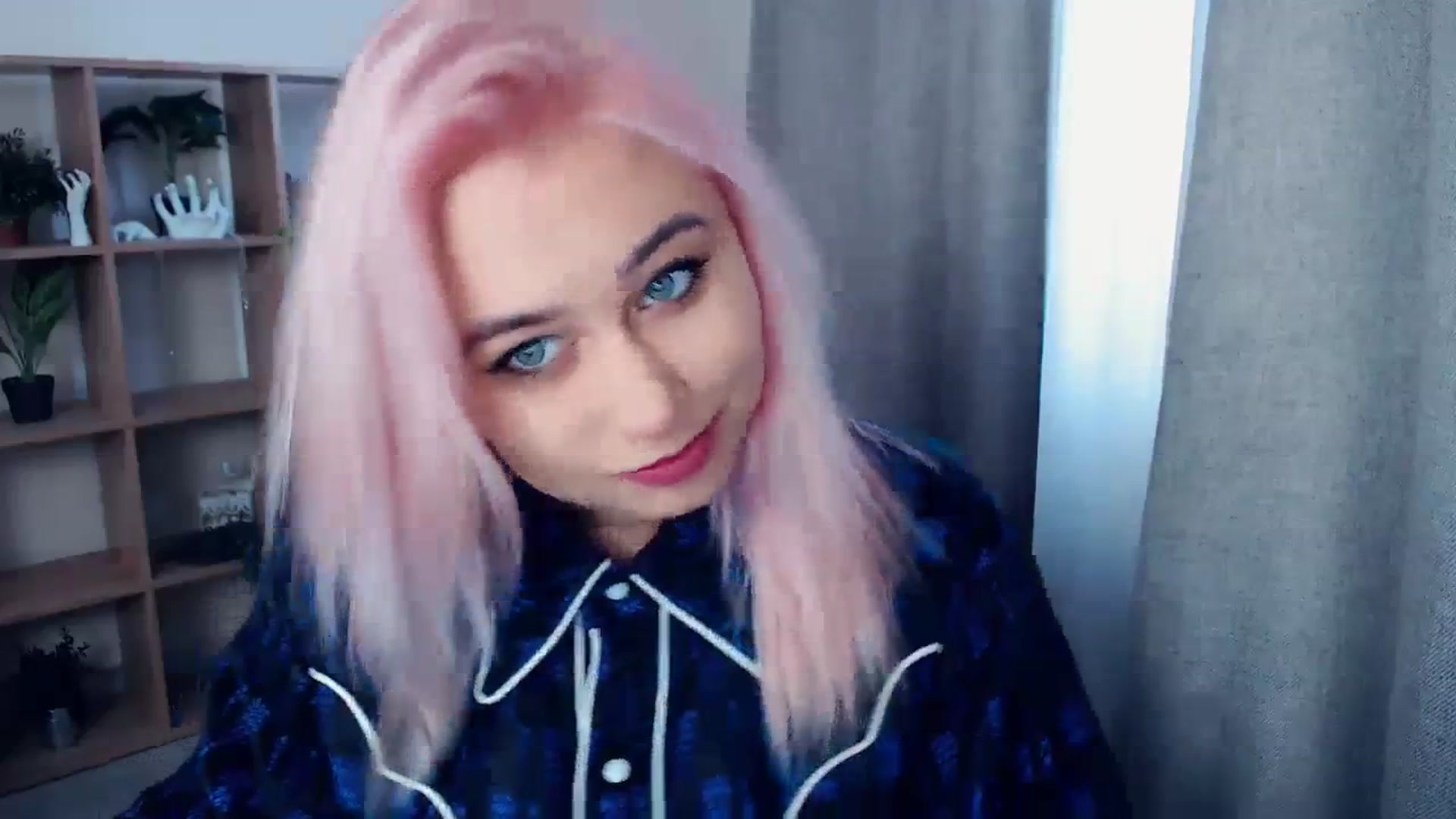 Gallery image thumbnail from Kukla_kolduna's myfreecams stream on, 12/24/2023, 11:35 image 13 of 20
