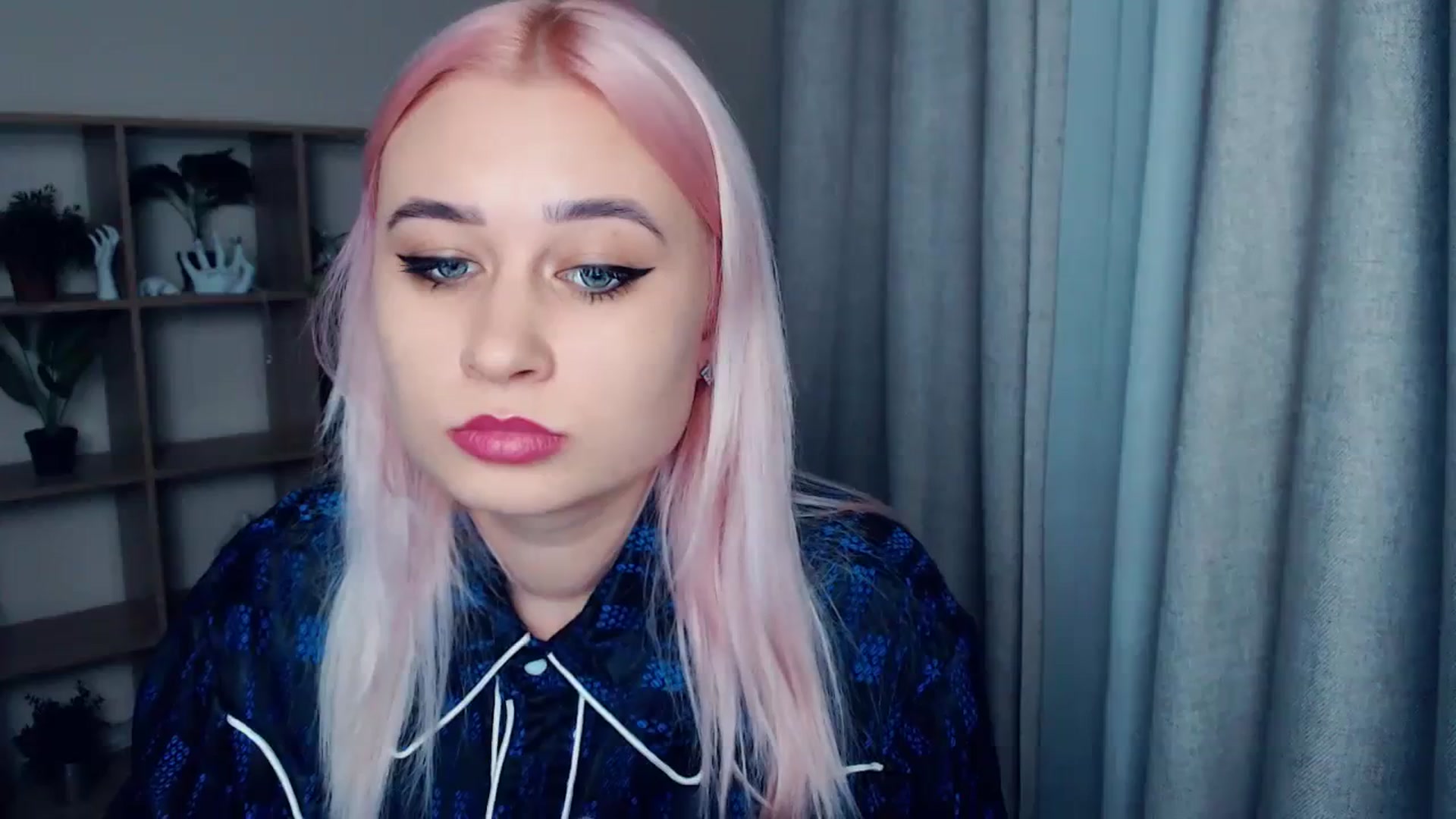 Gallery image thumbnail from Kukla_kolduna's myfreecams stream on, 12/24/2023, 15:08 image 18 of 20