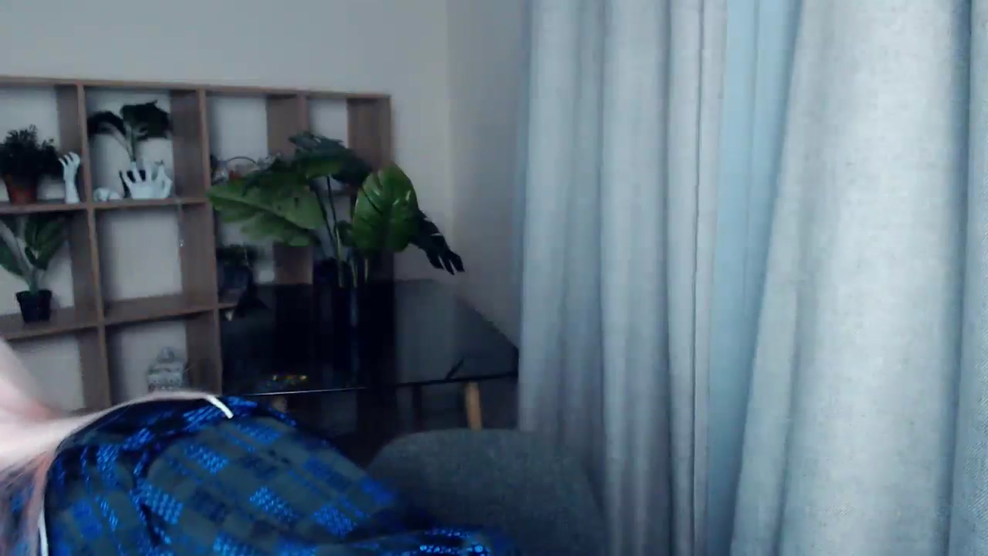 Gallery image thumbnail from Kukla_kolduna's myfreecams stream on, 12/24/2023, 15:08 image 6 of 20