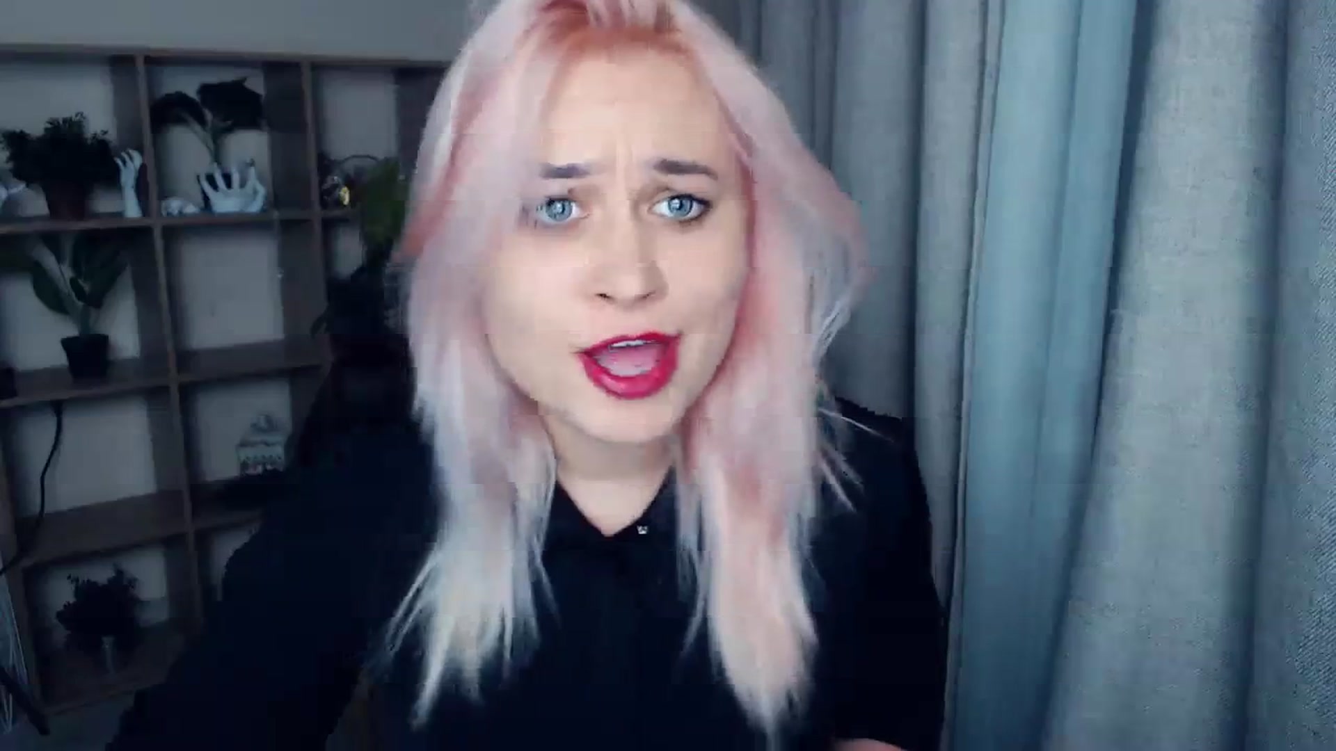 Gallery image thumbnail from Kukla_kolduna's myfreecams stream on, 12/25/2023, 17:42 image 10 of 20