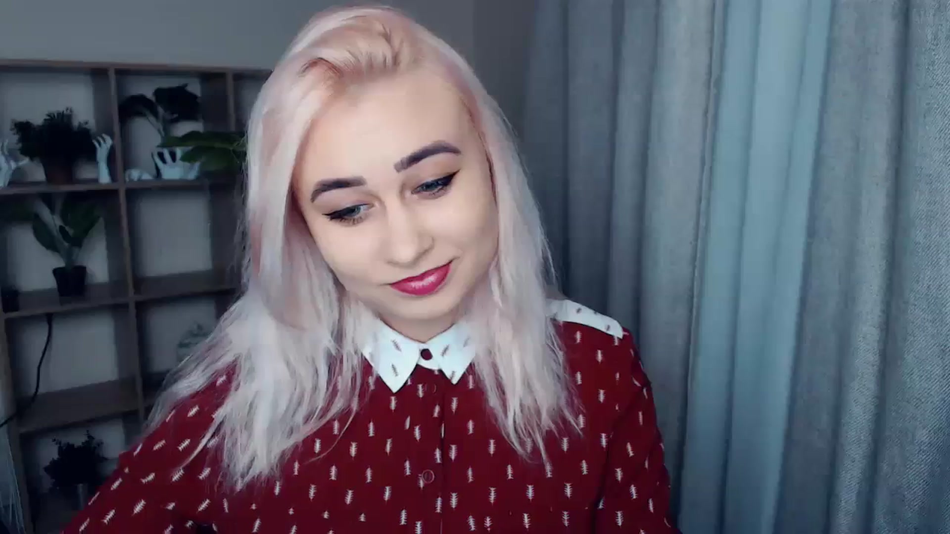 Gallery image thumbnail from Kukla_kolduna's myfreecams stream on, 12/28/2023, 14:44 image 19 of 20