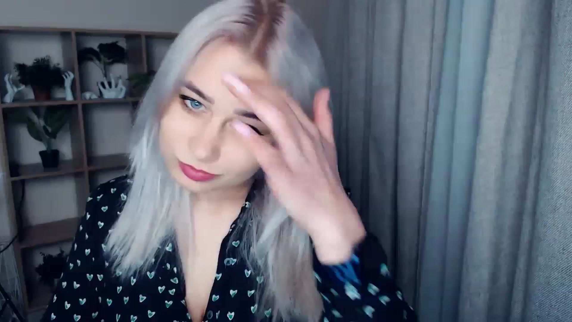 Gallery image thumbnail from Kukla_kolduna's myfreecams stream on, 12/29/2023, 15:12 image 4 of 20