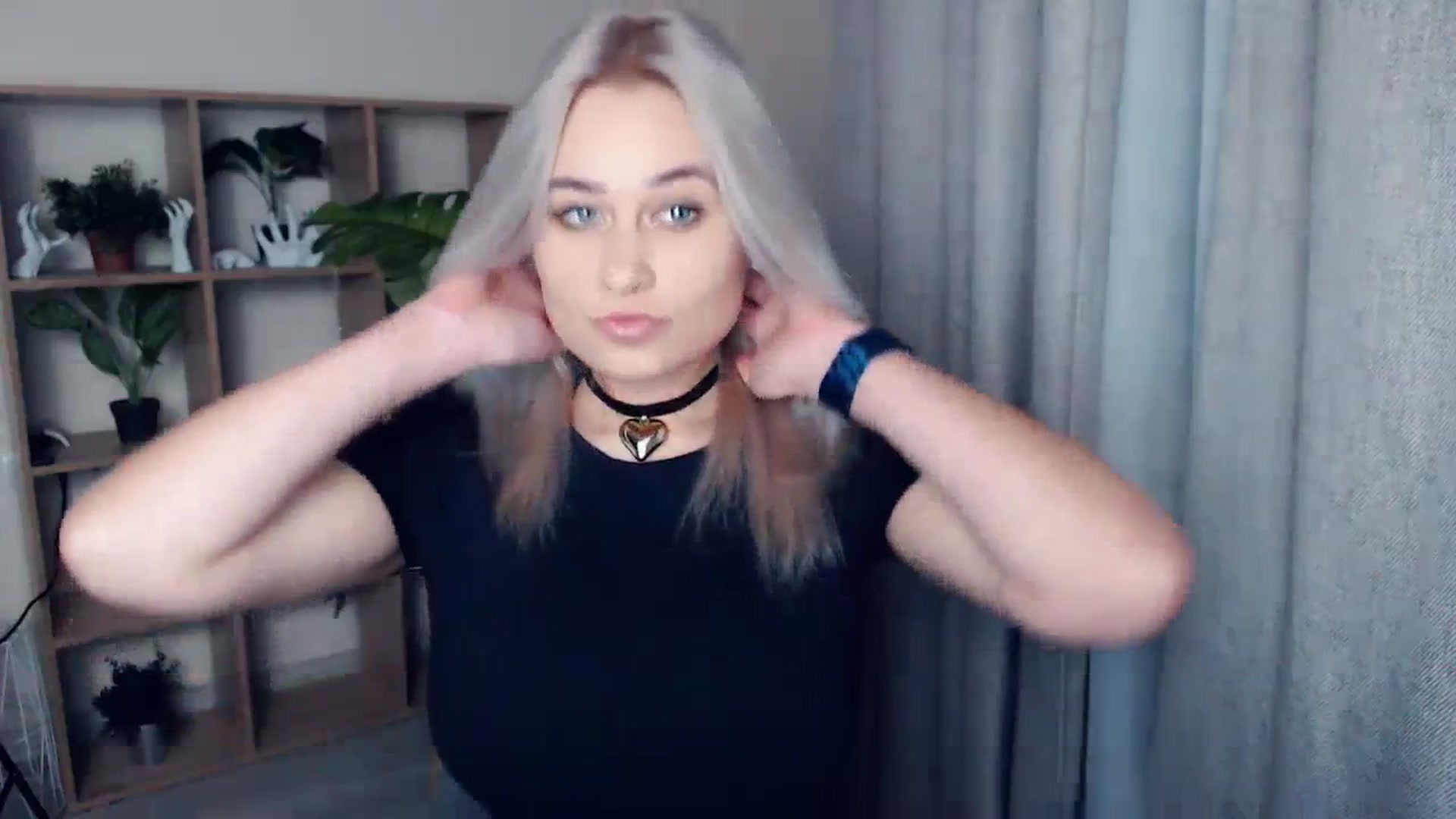 Gallery image thumbnail from Kukla_kolduna's myfreecams stream on, 12/30/2023, 15:15 image 11 of 20