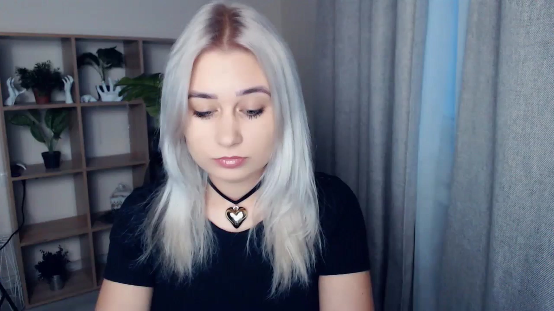 Gallery image thumbnail from Kukla_kolduna's myfreecams stream on, 12/30/2023, 15:15 image 1 of 20