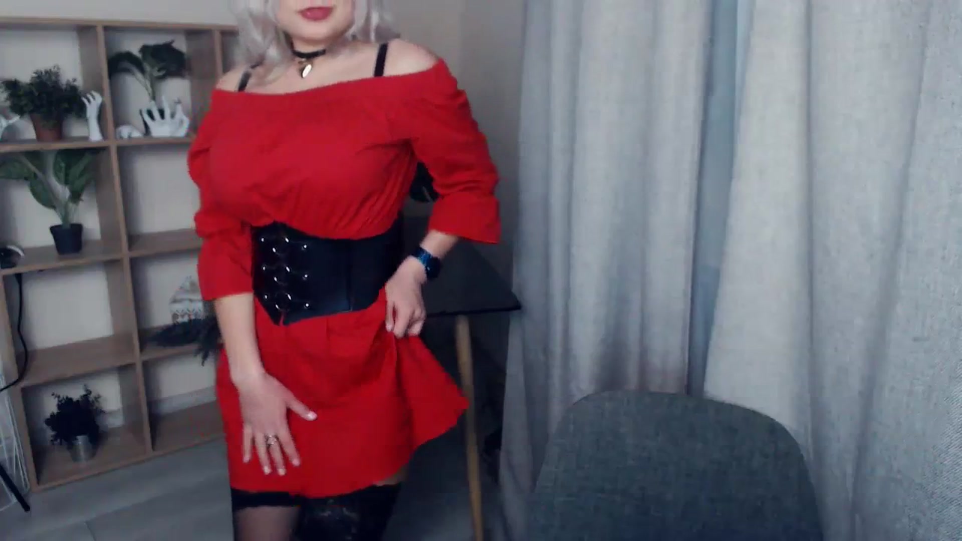 Gallery image thumbnail from Kukla_kolduna's myfreecams stream on, 12/31/2023, 15:36 image 15 of 20