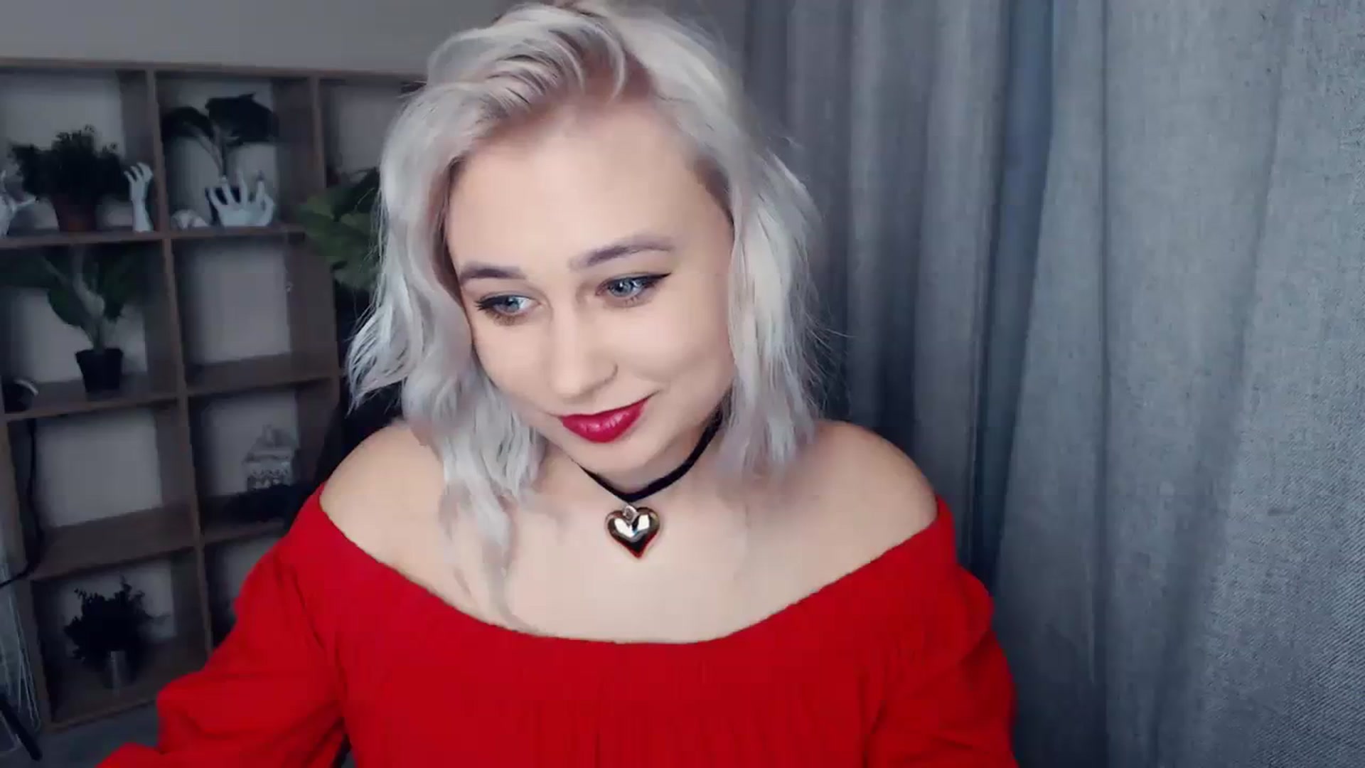 Gallery image thumbnail from Kukla_kolduna's myfreecams stream on, 12/31/2023, 15:36 image 8 of 20