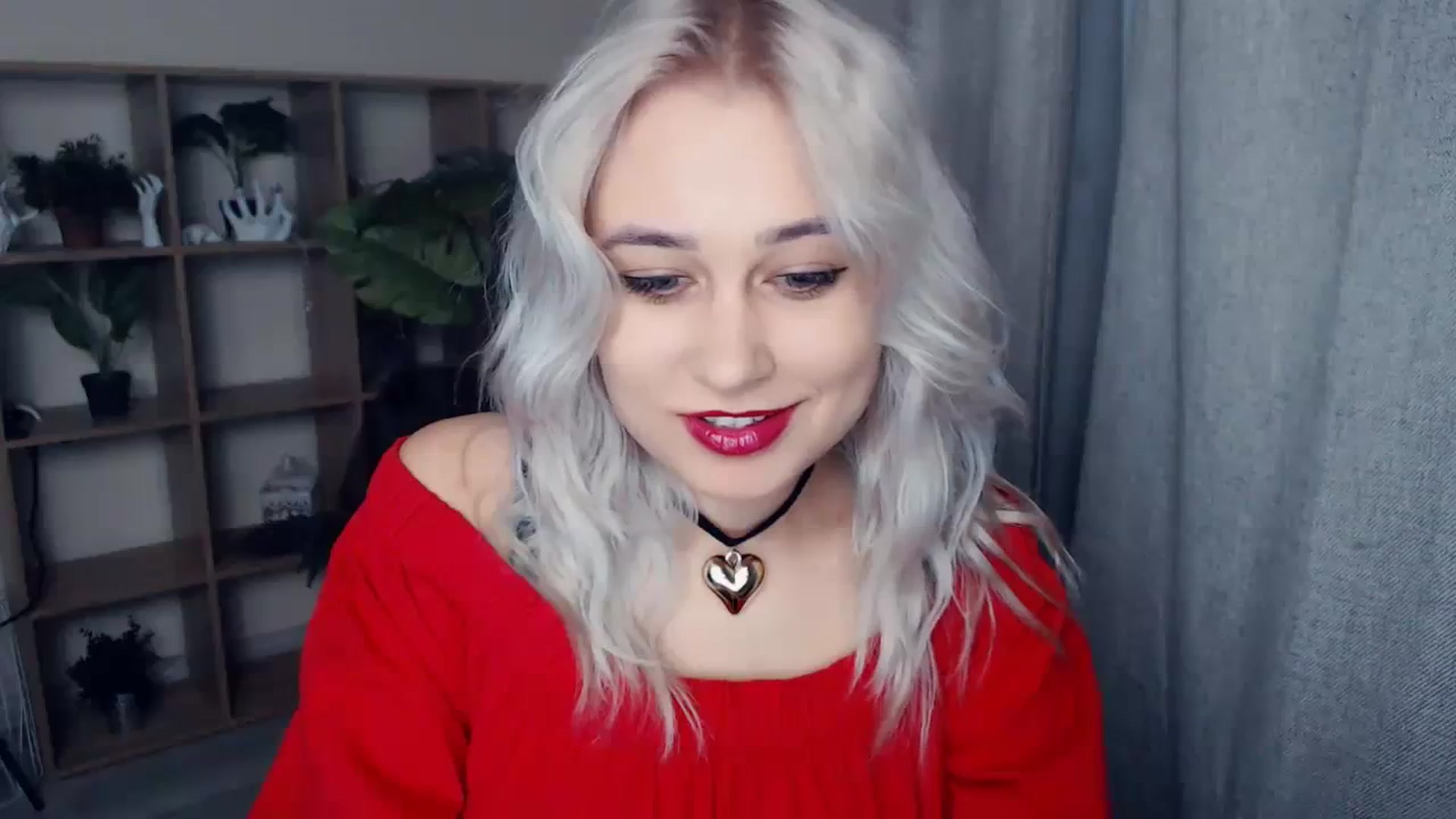 Gallery image thumbnail from Kukla_kolduna's myfreecams stream on, 12/31/2023, 15:36 image 2 of 20