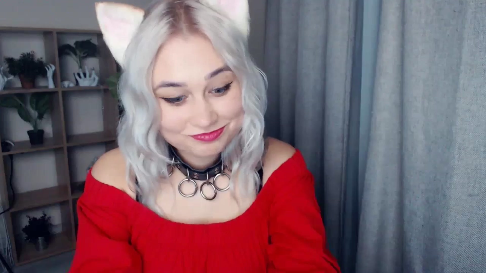 Gallery image thumbnail from Kukla_kolduna's myfreecams stream on, 12/31/2023, 17:04 image 13 of 20