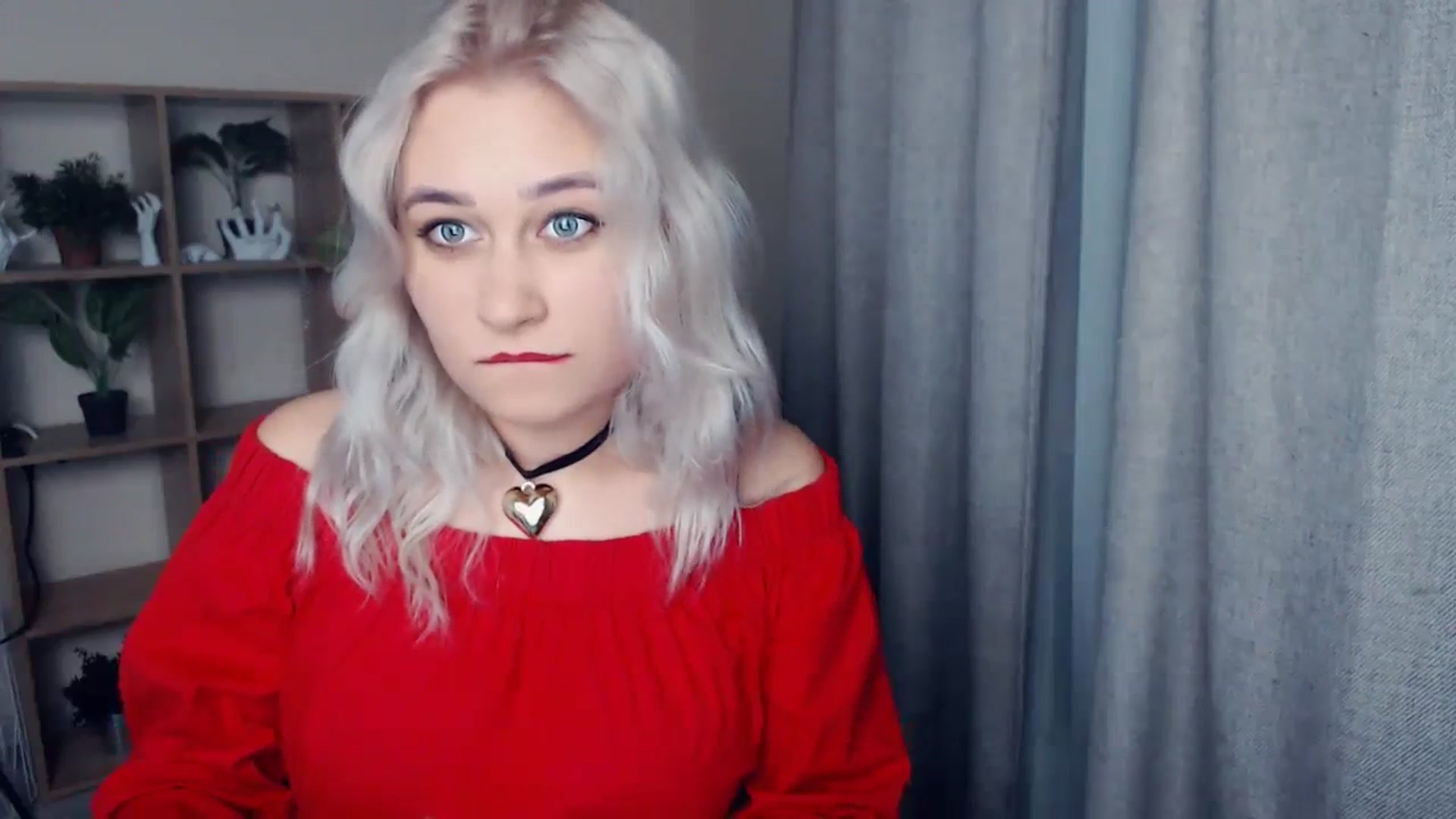 Gallery image thumbnail from Kukla_kolduna's myfreecams stream on, 12/31/2023, 17:04 image 8 of 20