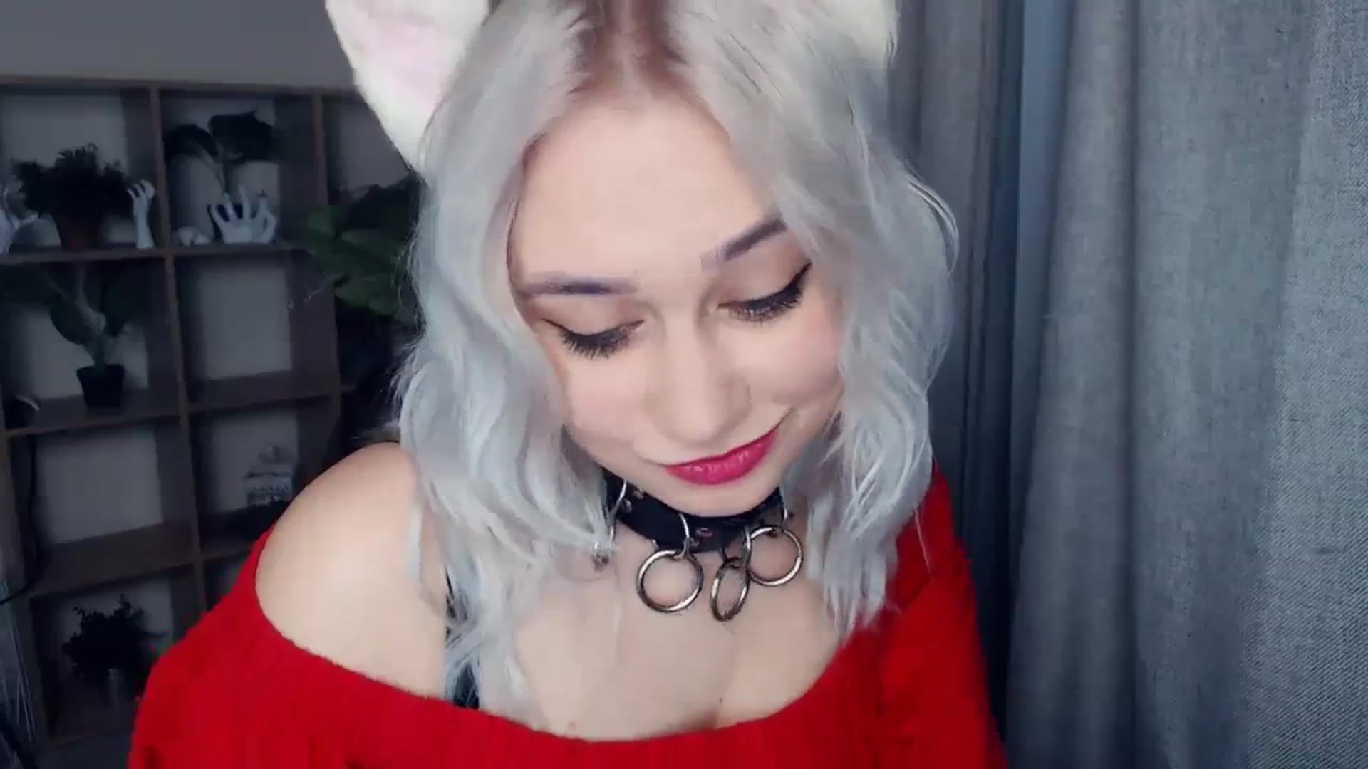 Gallery image thumbnail from Kukla_kolduna's myfreecams stream on, 12/31/2023, 17:04 image 14 of 20