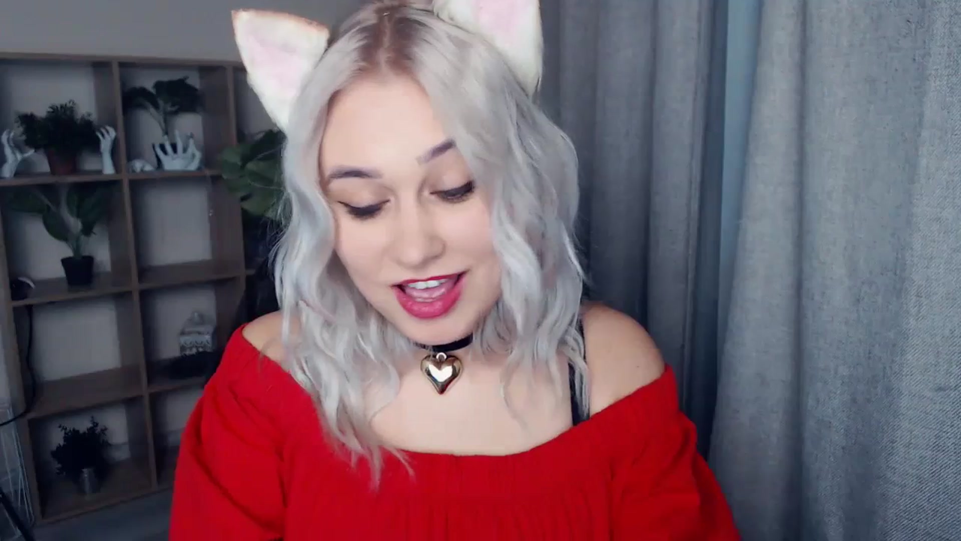 Gallery image thumbnail from Kukla_kolduna's myfreecams stream on, 12/31/2023, 17:33 image 12 of 20