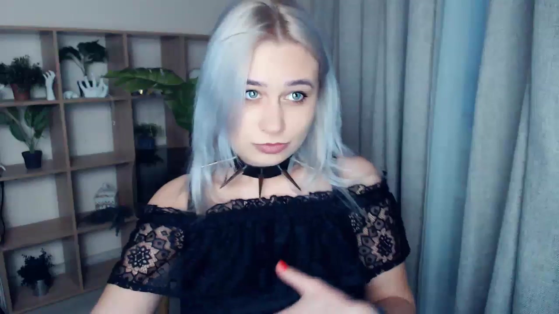Gallery image thumbnail from Kukla_kolduna's myfreecams stream on, 01/05/2024, 14:49 image 6 of 20