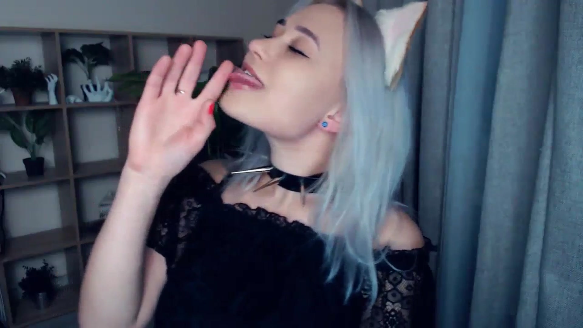 Gallery image thumbnail from Kukla_kolduna's myfreecams stream on, 01/05/2024, 14:49 image 11 of 20