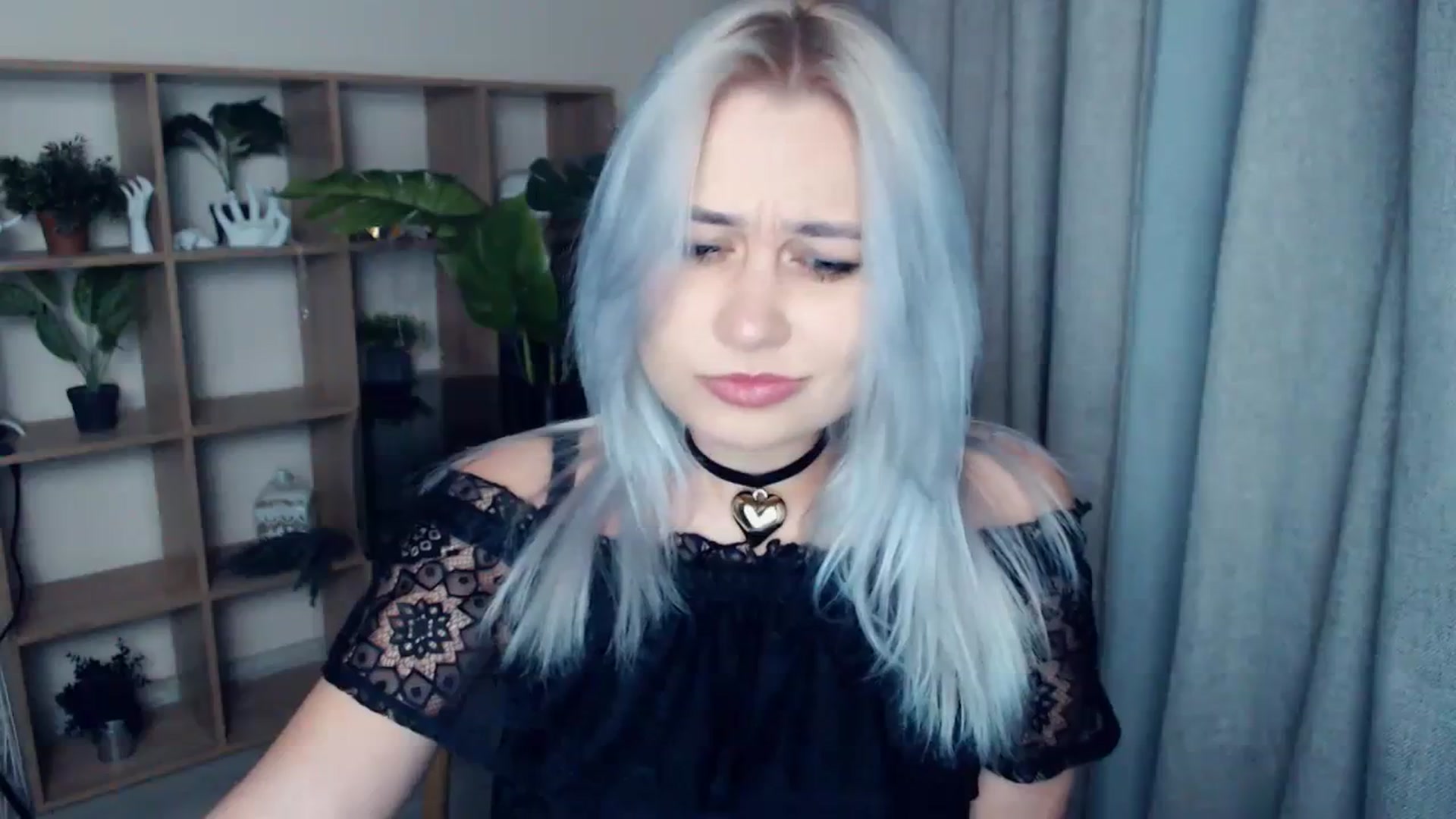 Gallery image thumbnail from Kukla_kolduna's myfreecams stream on, 01/05/2024, 17:21 image 12 of 20