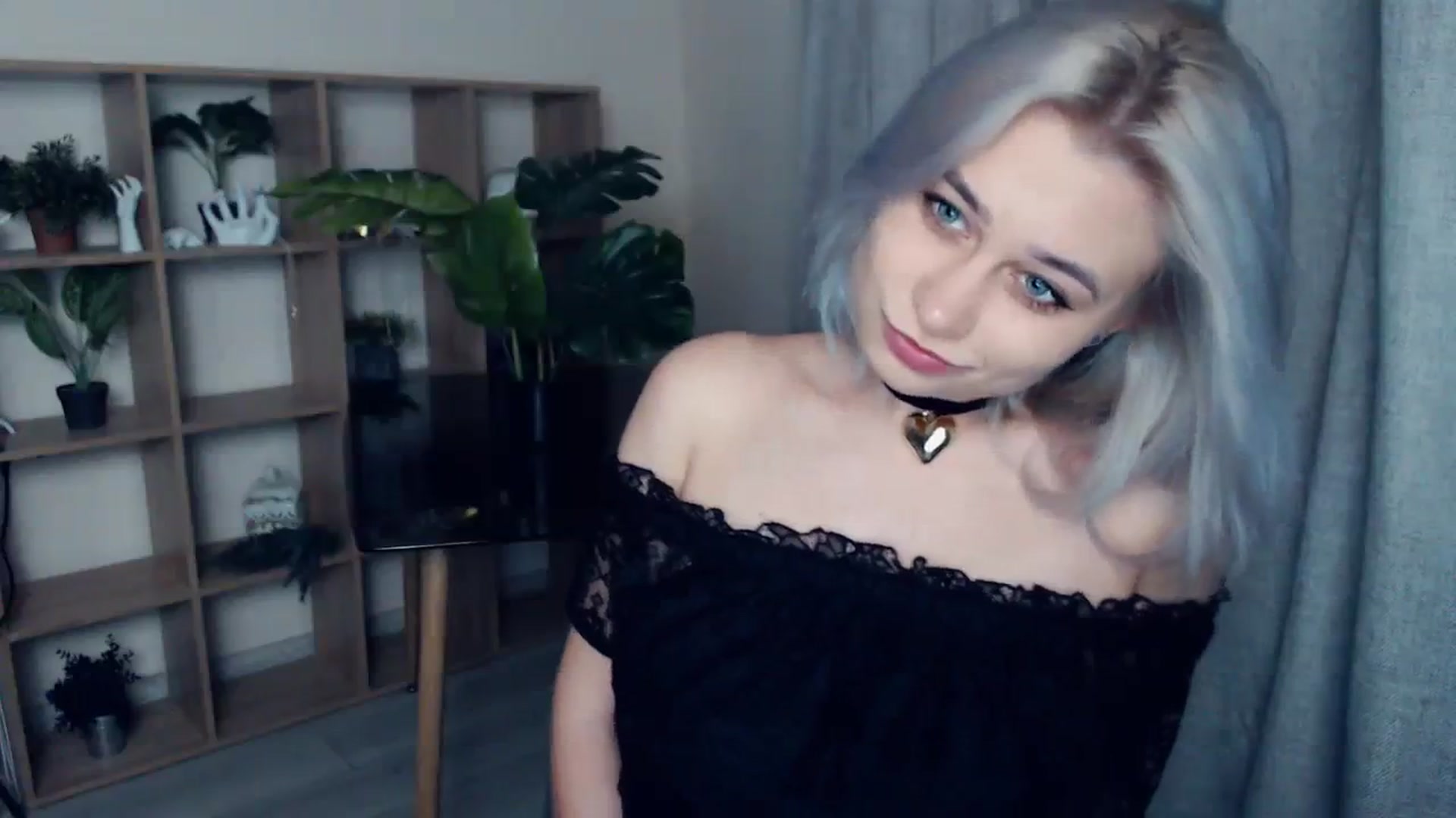 Gallery image thumbnail from Kukla_kolduna's myfreecams stream on, 01/05/2024, 17:21 image 19 of 20
