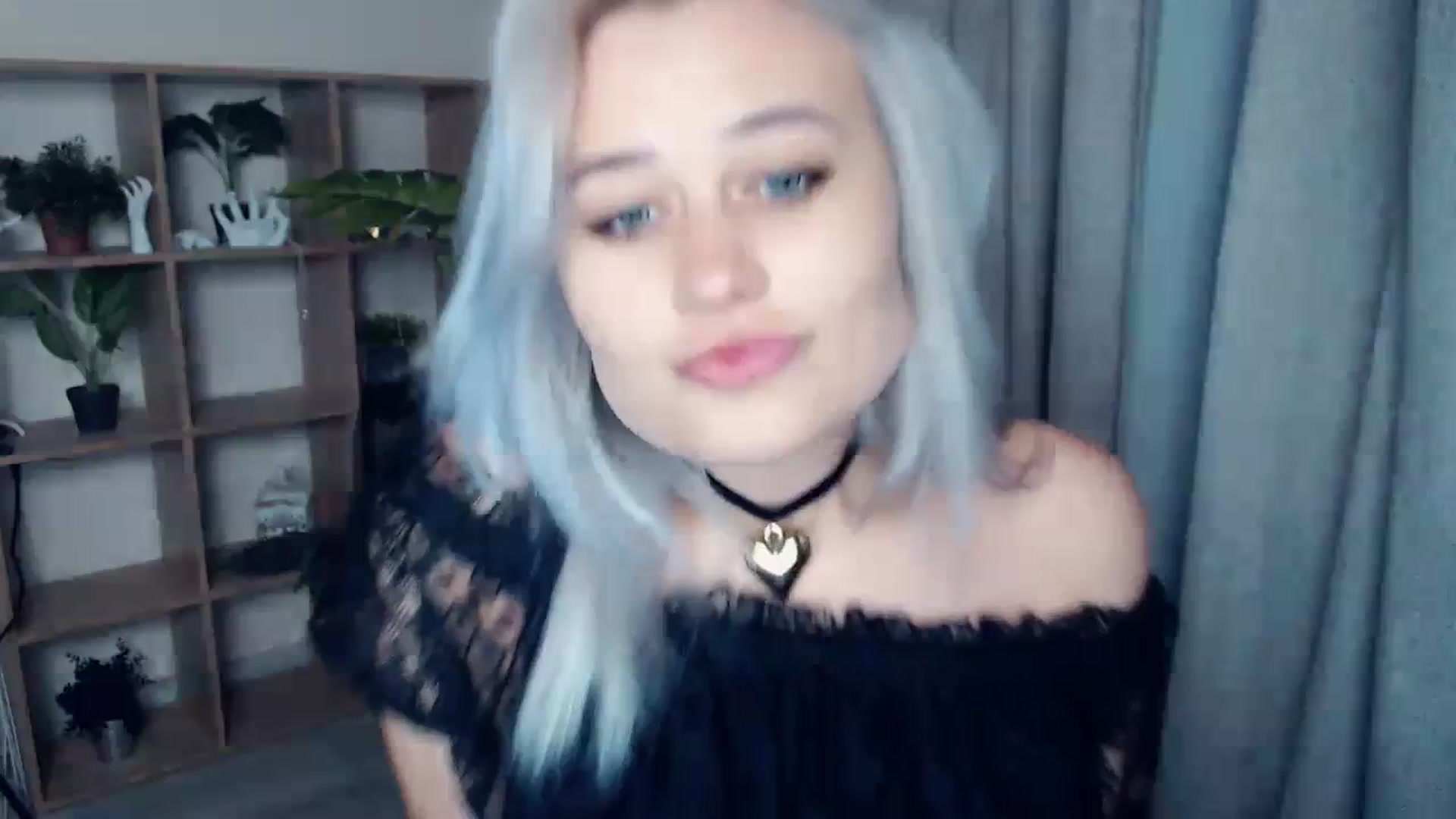 Gallery image thumbnail from Kukla_kolduna's myfreecams stream on, 01/05/2024, 17:21 image 14 of 20