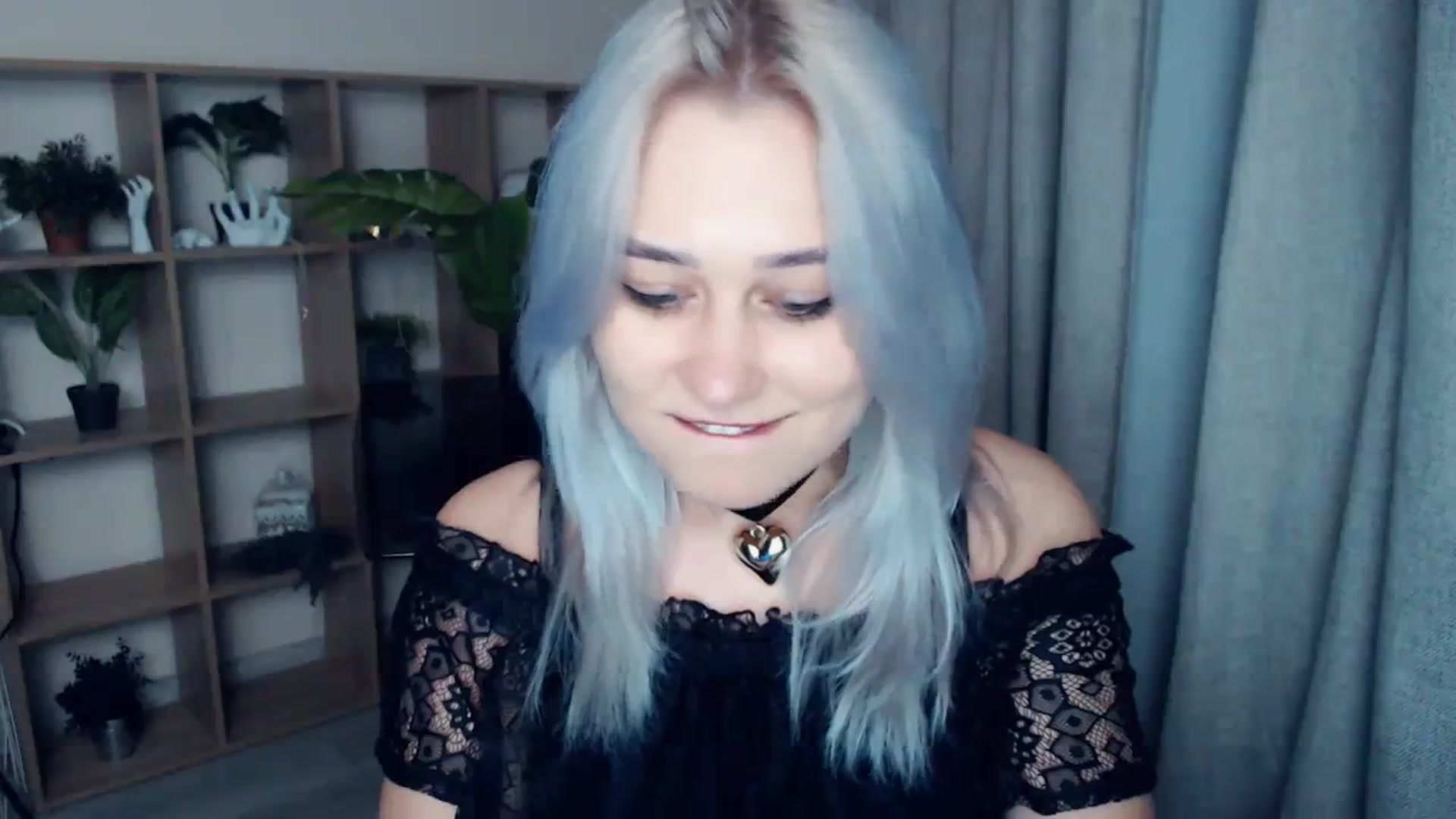 Gallery image thumbnail from Kukla_kolduna's myfreecams stream on, 01/05/2024, 17:21 image 10 of 20