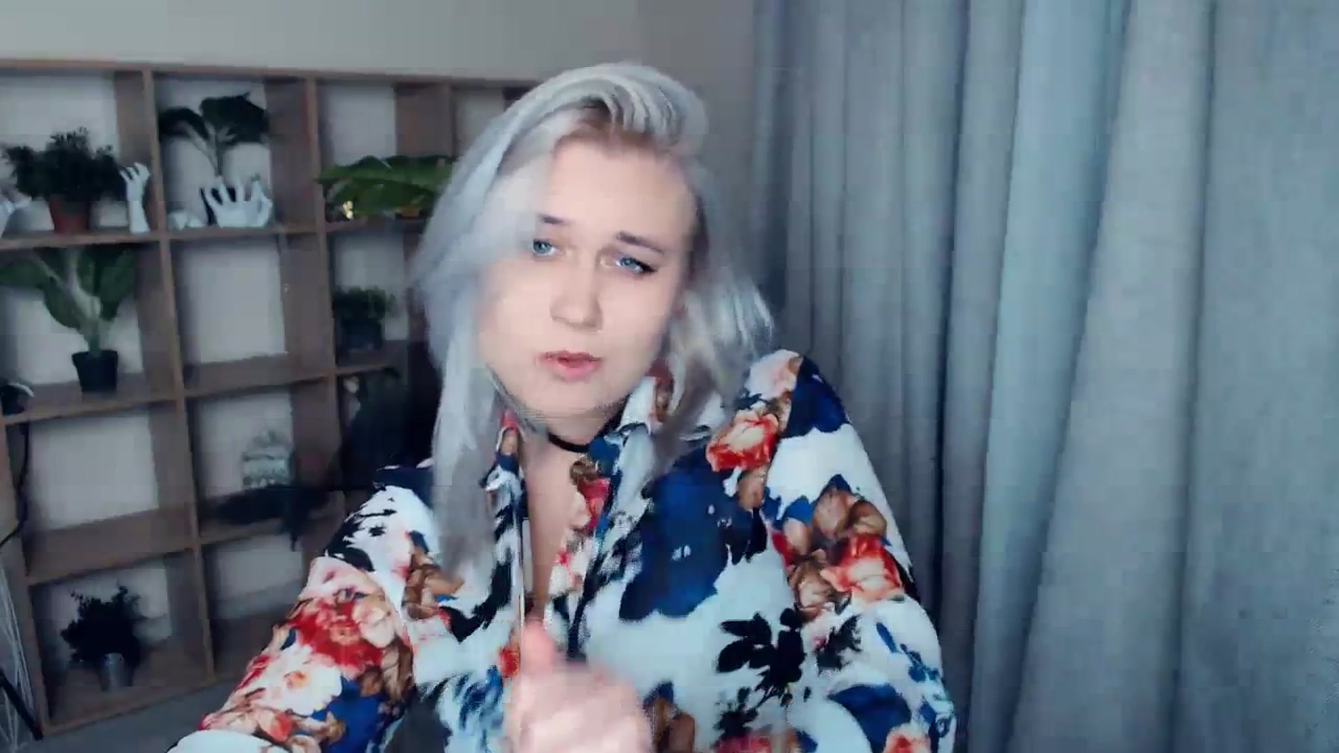 Gallery image thumbnail from Kukla_kolduna's myfreecams stream on, 01/06/2024, 15:47 image 12 of 20