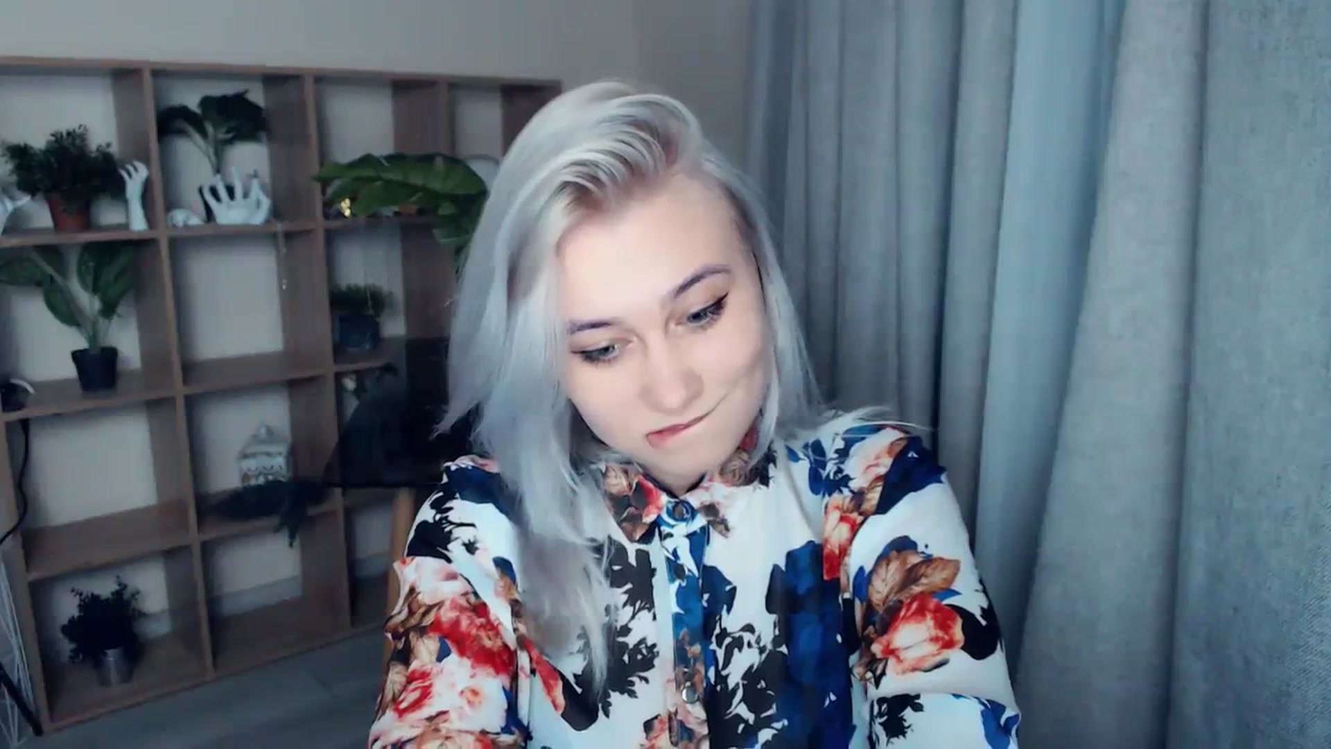 Gallery image thumbnail from Kukla_kolduna's myfreecams stream on, 01/06/2024, 15:47 image 13 of 20