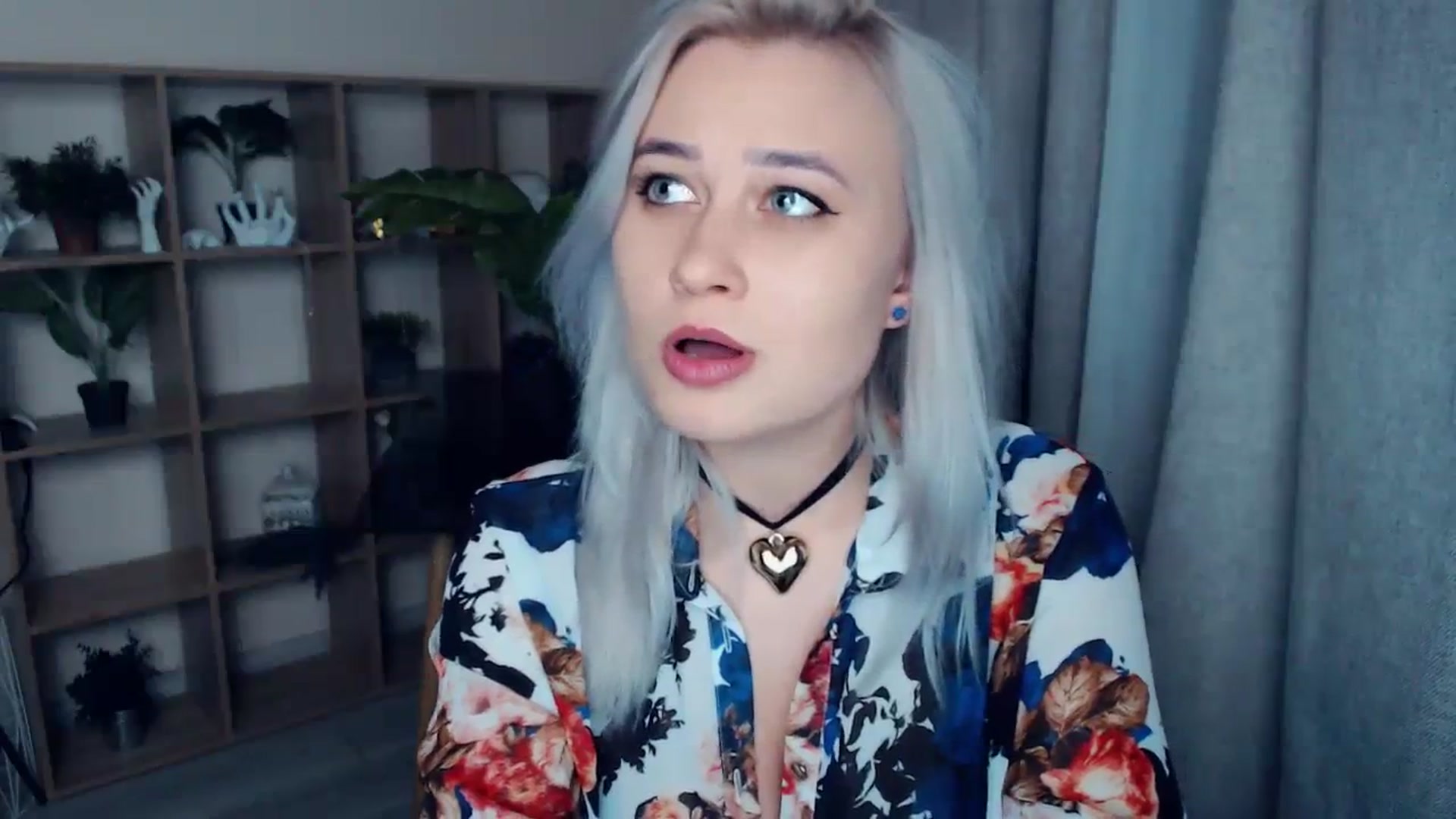Gallery image thumbnail from Kukla_kolduna's myfreecams stream on, 01/06/2024, 15:47 image 10 of 20