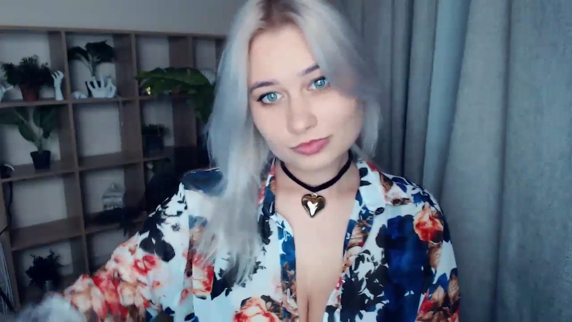 Gallery image thumbnail from Kukla_kolduna's myfreecams stream on, 01/06/2024, 15:47 image 5 of 20