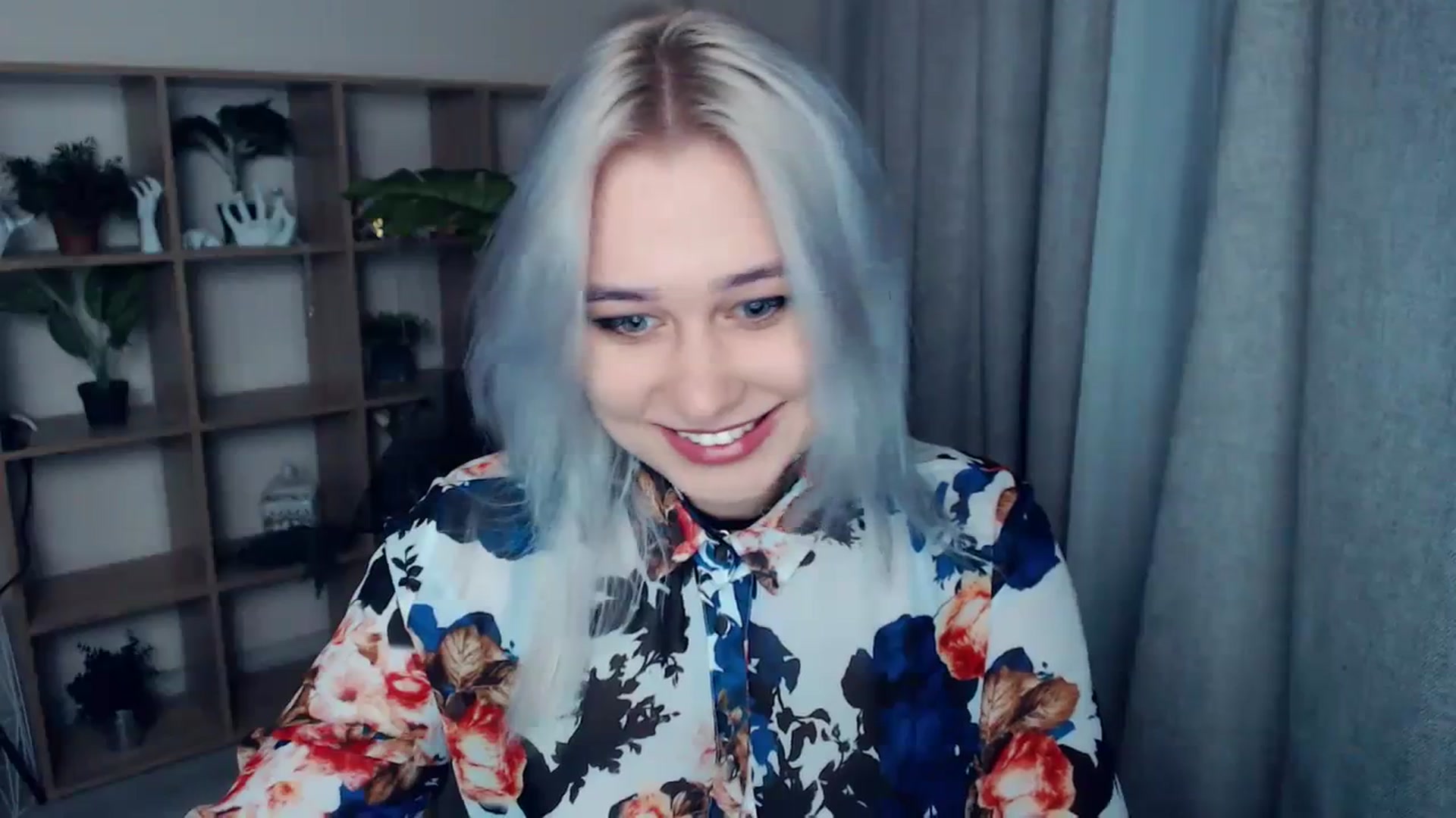 Gallery image thumbnail from Kukla_kolduna's myfreecams stream on, 01/06/2024, 15:47 image 17 of 20