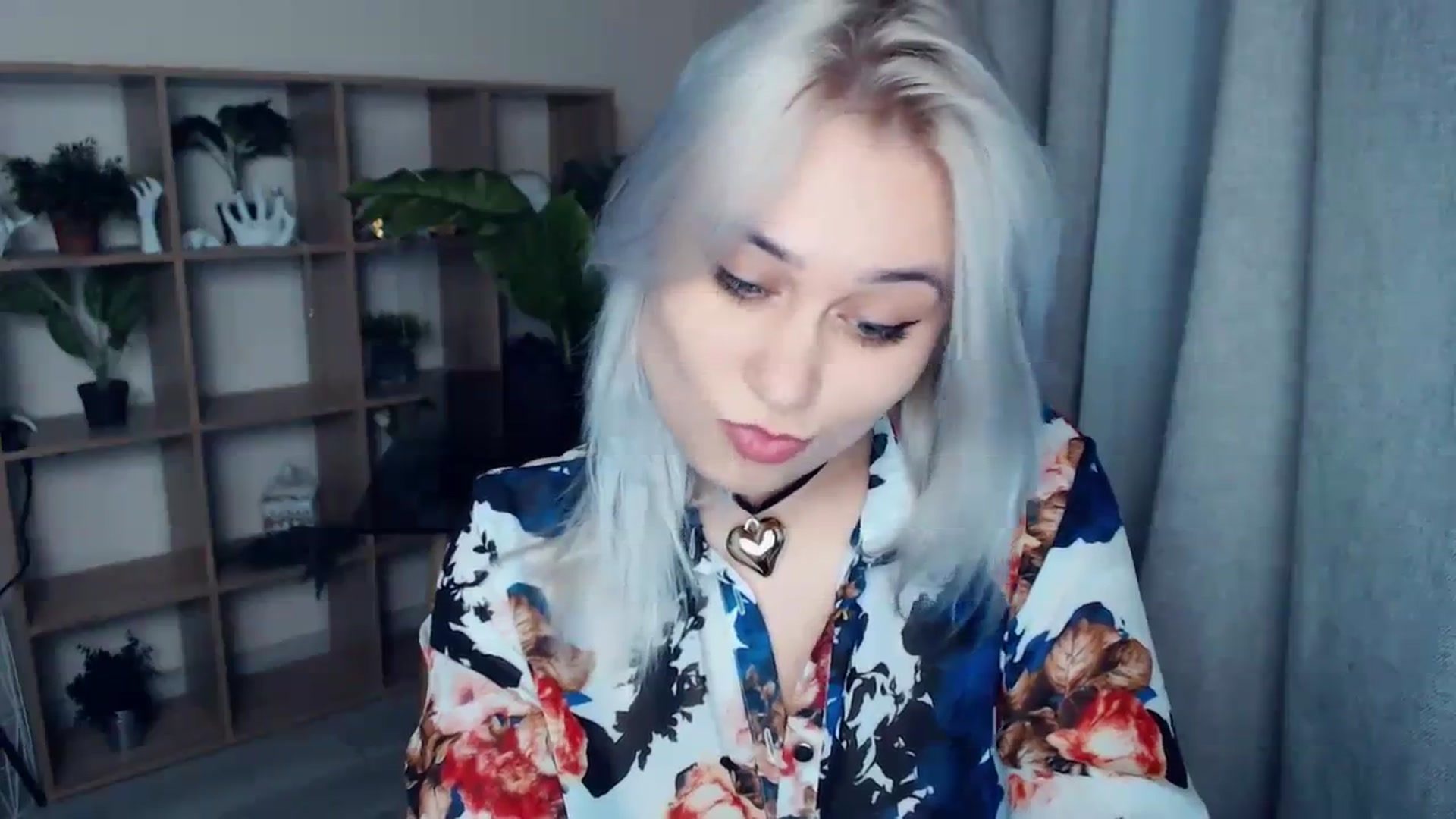 Gallery image thumbnail from Kukla_kolduna's myfreecams stream on, 01/06/2024, 15:47 image 8 of 20