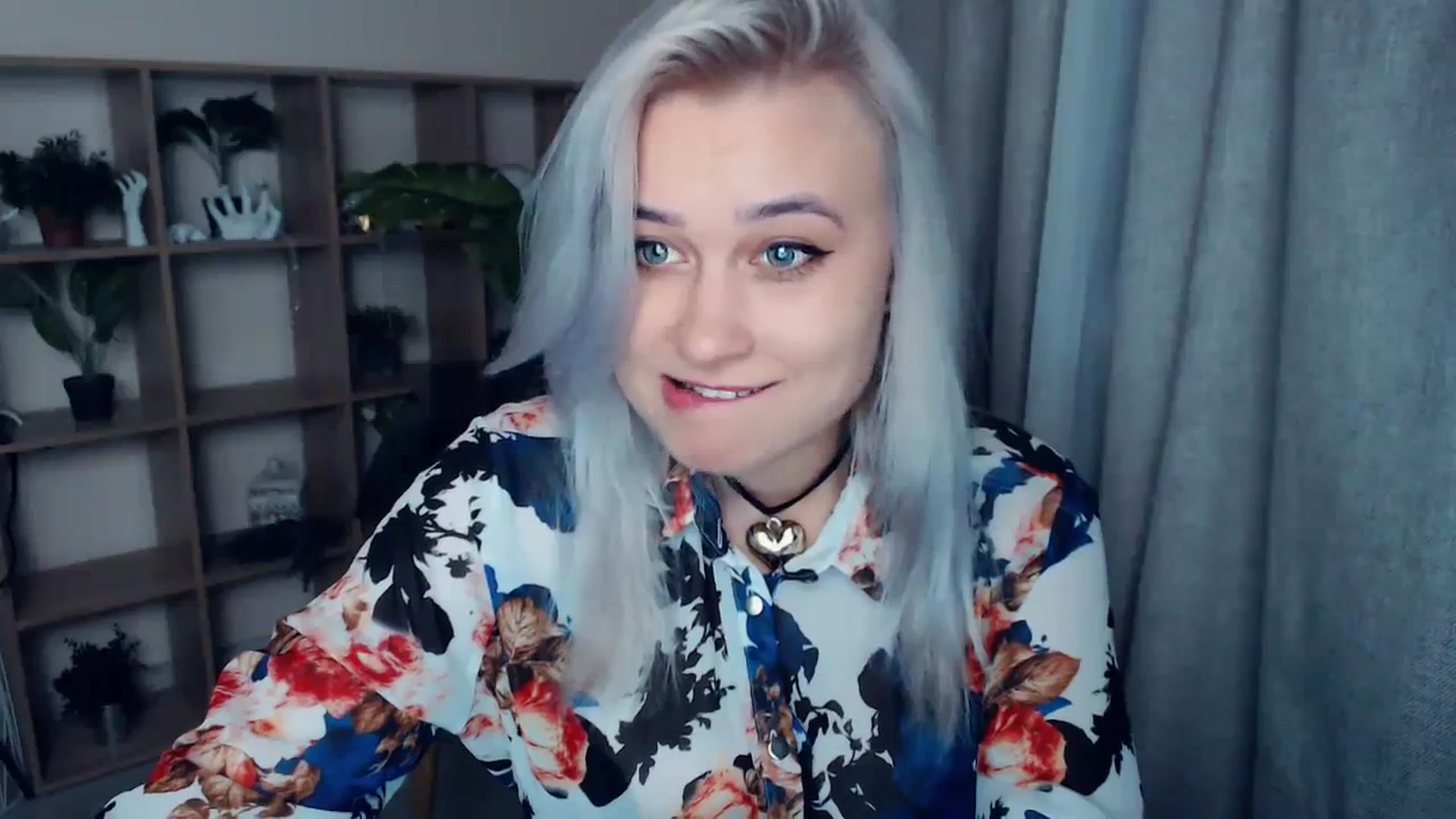 Gallery image thumbnail from Kukla_kolduna's myfreecams stream on, 01/06/2024, 18:20 image 4 of 20