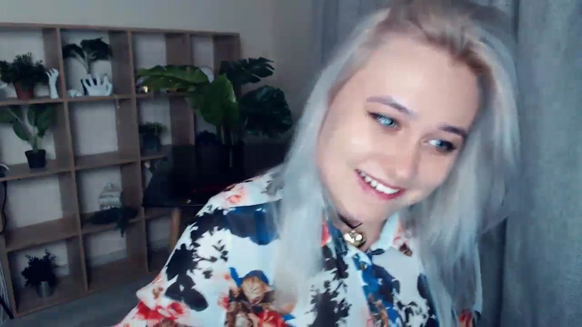 Gallery image thumbnail from Kukla_kolduna's myfreecams stream on, 01/06/2024, 18:20 image 5 of 20