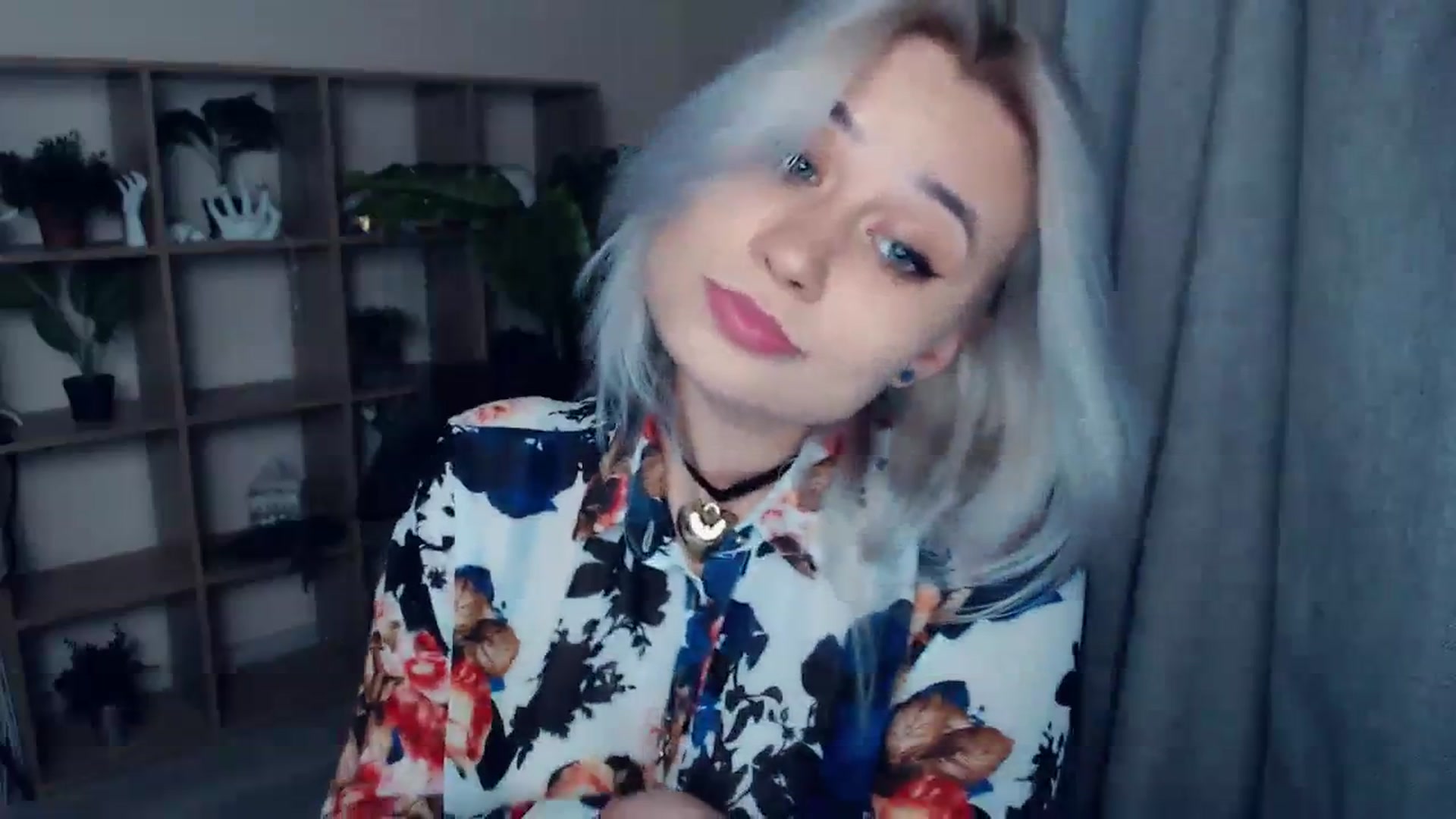 Gallery image thumbnail from Kukla_kolduna's myfreecams stream on, 01/06/2024, 18:20 image 16 of 20