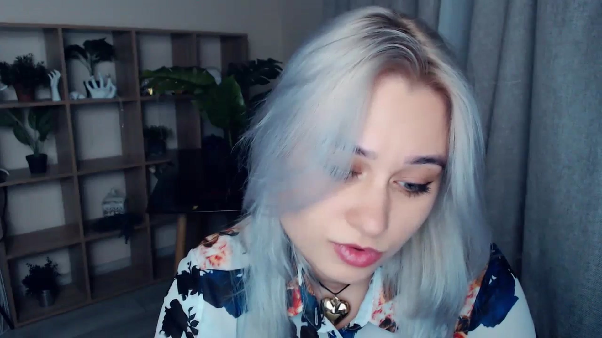 Gallery image thumbnail from Kukla_kolduna's myfreecams stream on, 01/06/2024, 18:20 image 6 of 20