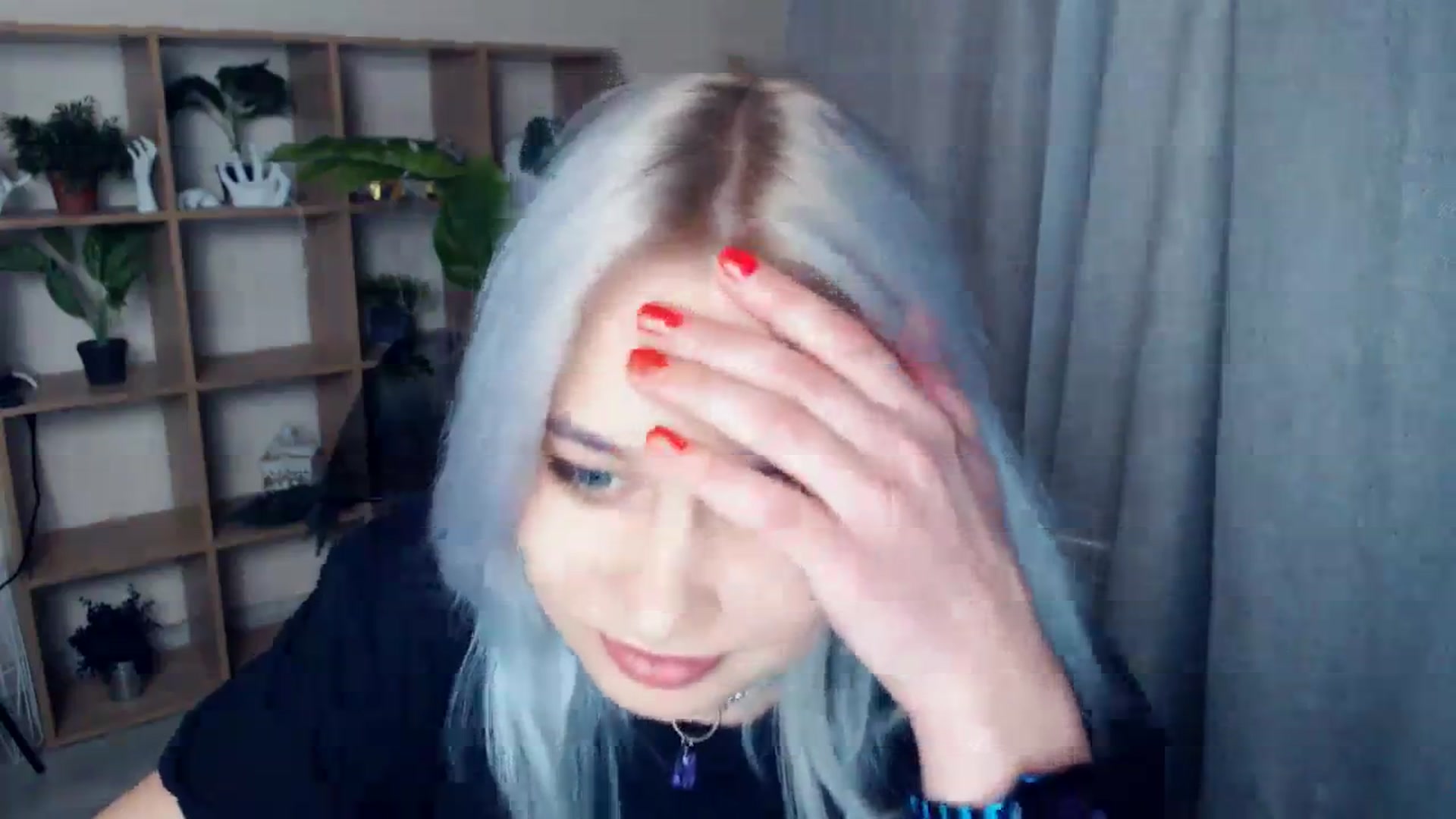 Gallery image thumbnail from Kukla_kolduna's myfreecams stream on, 01/07/2024, 17:16 image 17 of 20