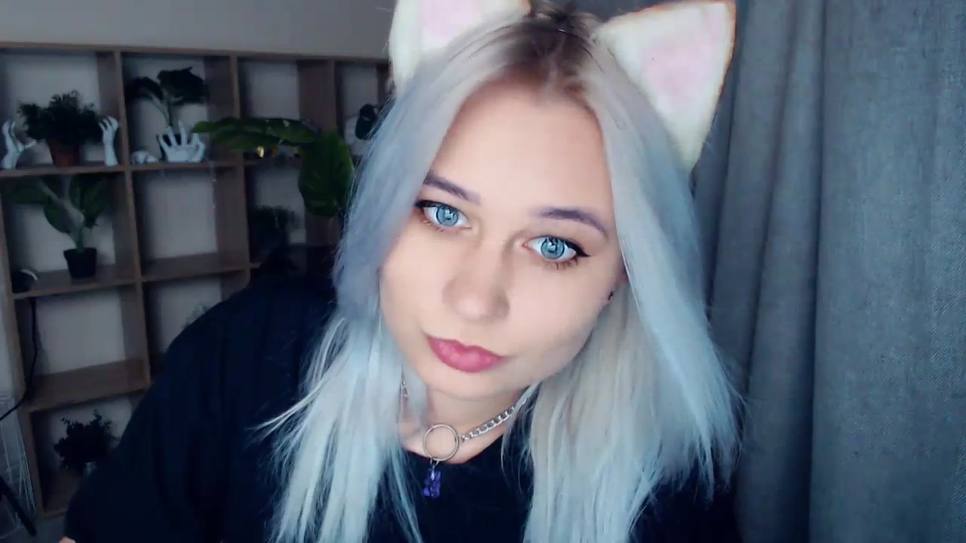 Gallery image thumbnail from Kukla_kolduna's myfreecams stream on, 01/07/2024, 17:16 image 18 of 20