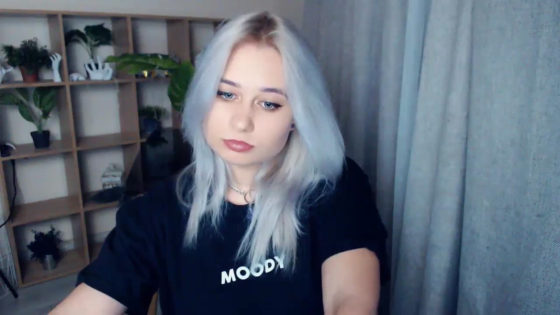 Gallery image thumbnail from Kukla_kolduna's myfreecams stream on, 01/07/2024, 17:16 image 12 of 20