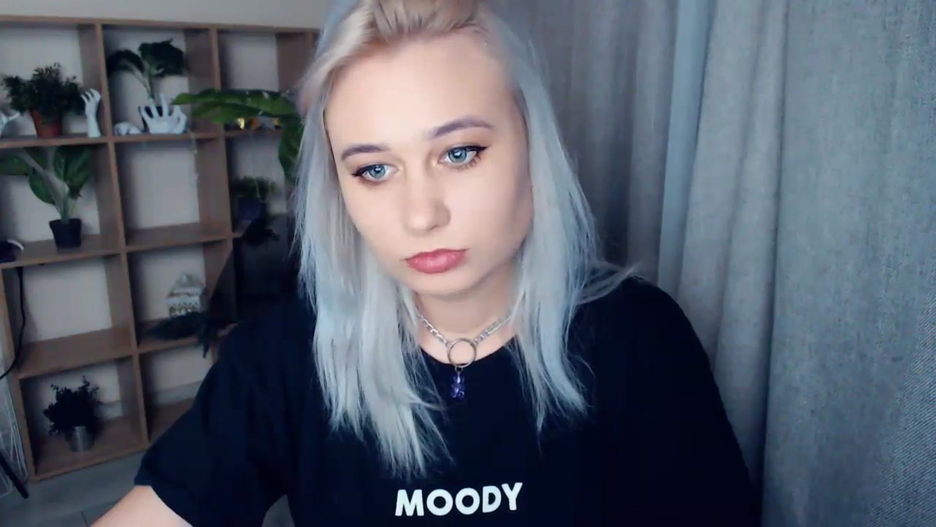 Gallery image thumbnail from Kukla_kolduna's myfreecams stream on, 01/07/2024, 17:16 image 15 of 20